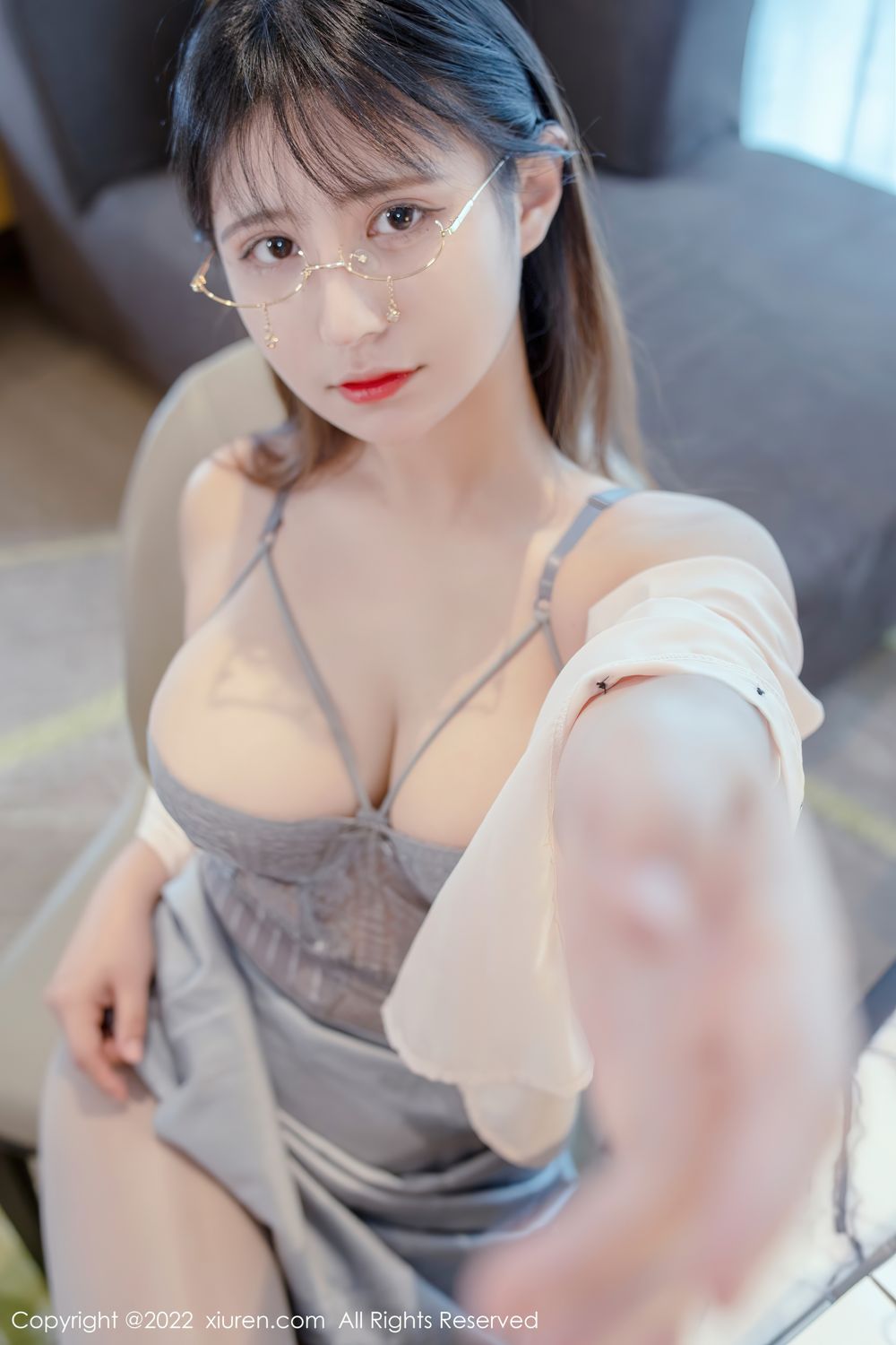 [XiuRen]高清写真图 2022.04.01 No.4808 久久Aimee