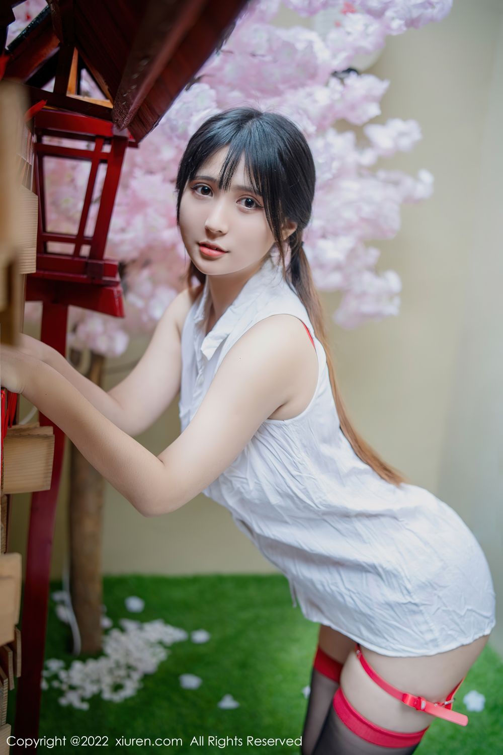 [XiuRen]高清写真图 2022.04.27 No.4930 久久Aimee