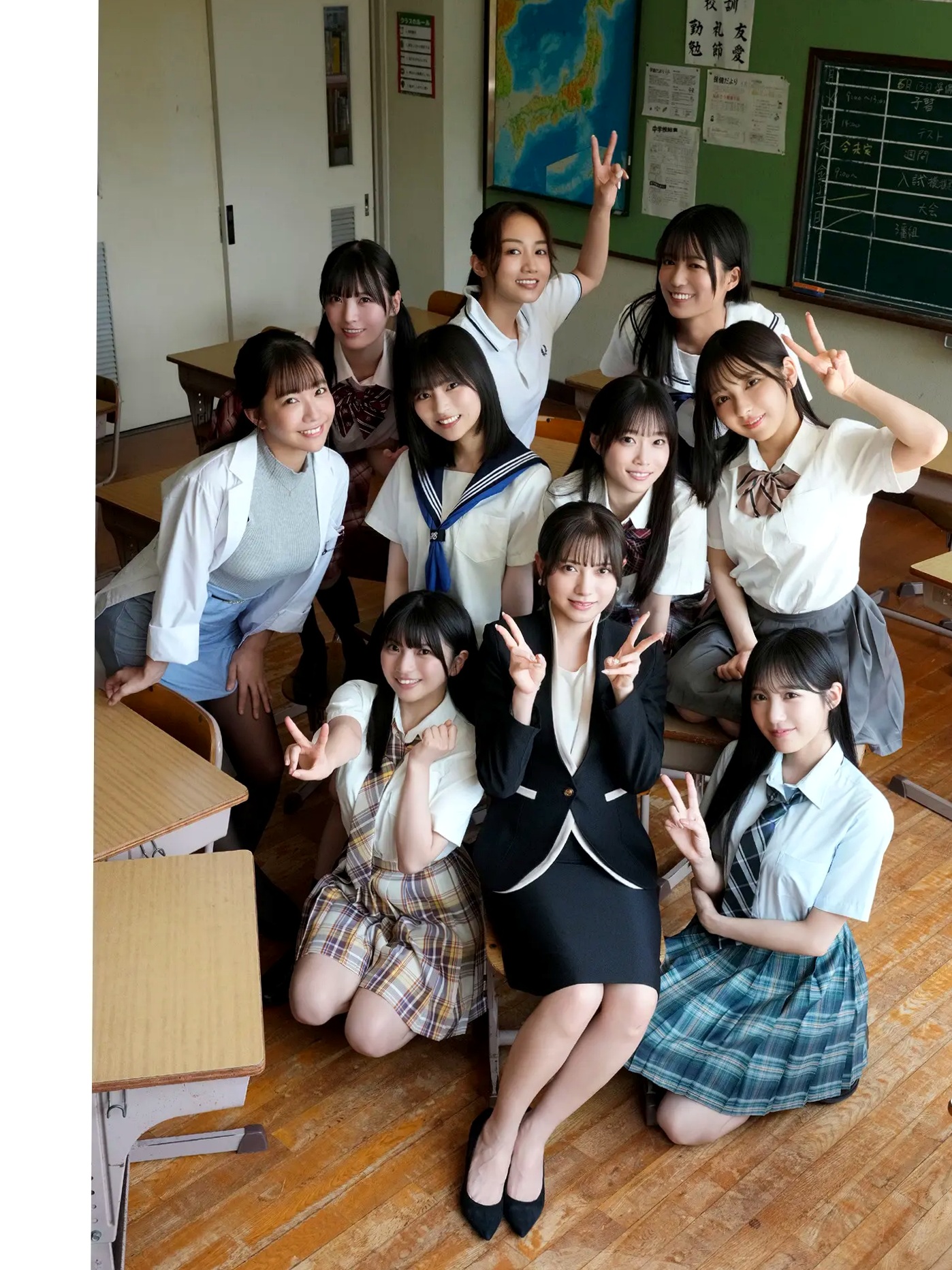 桃月なしこ - ゼロイチ学園 シーズン2 日本女神教师职场性感内衣写真