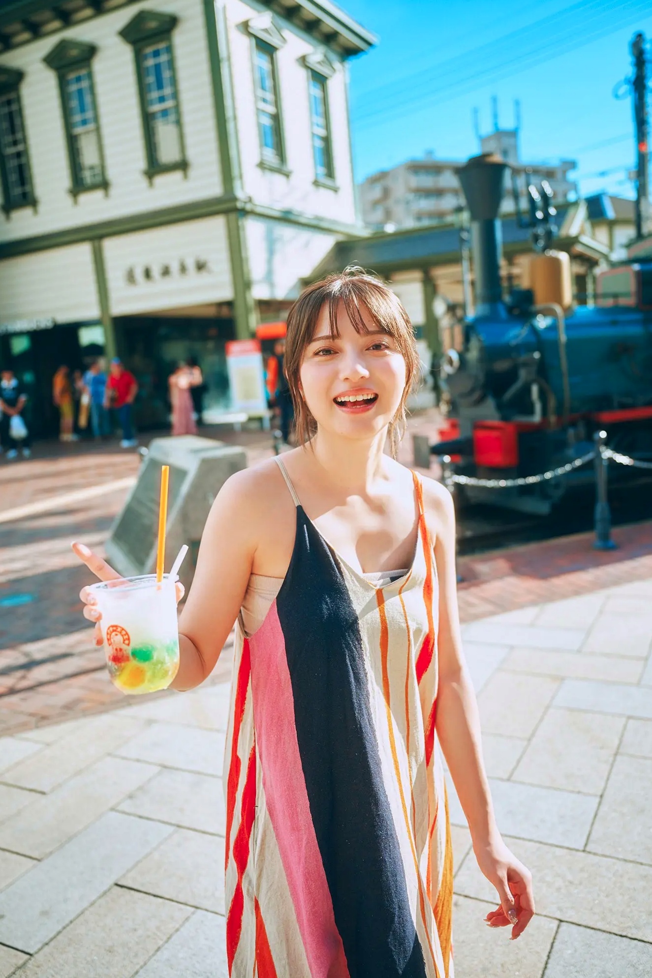 桃月なしこ - 最後の夏休み：日系女神沙滩比基尼性感写真