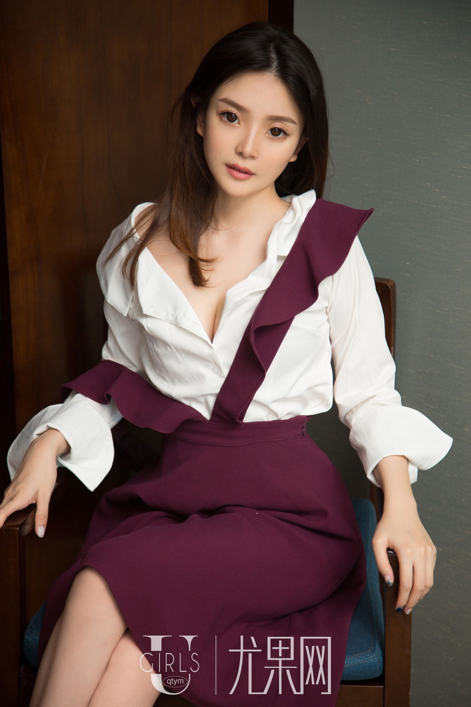 鲶鱼系少女脸Mina 充满灵气玲珑小巧