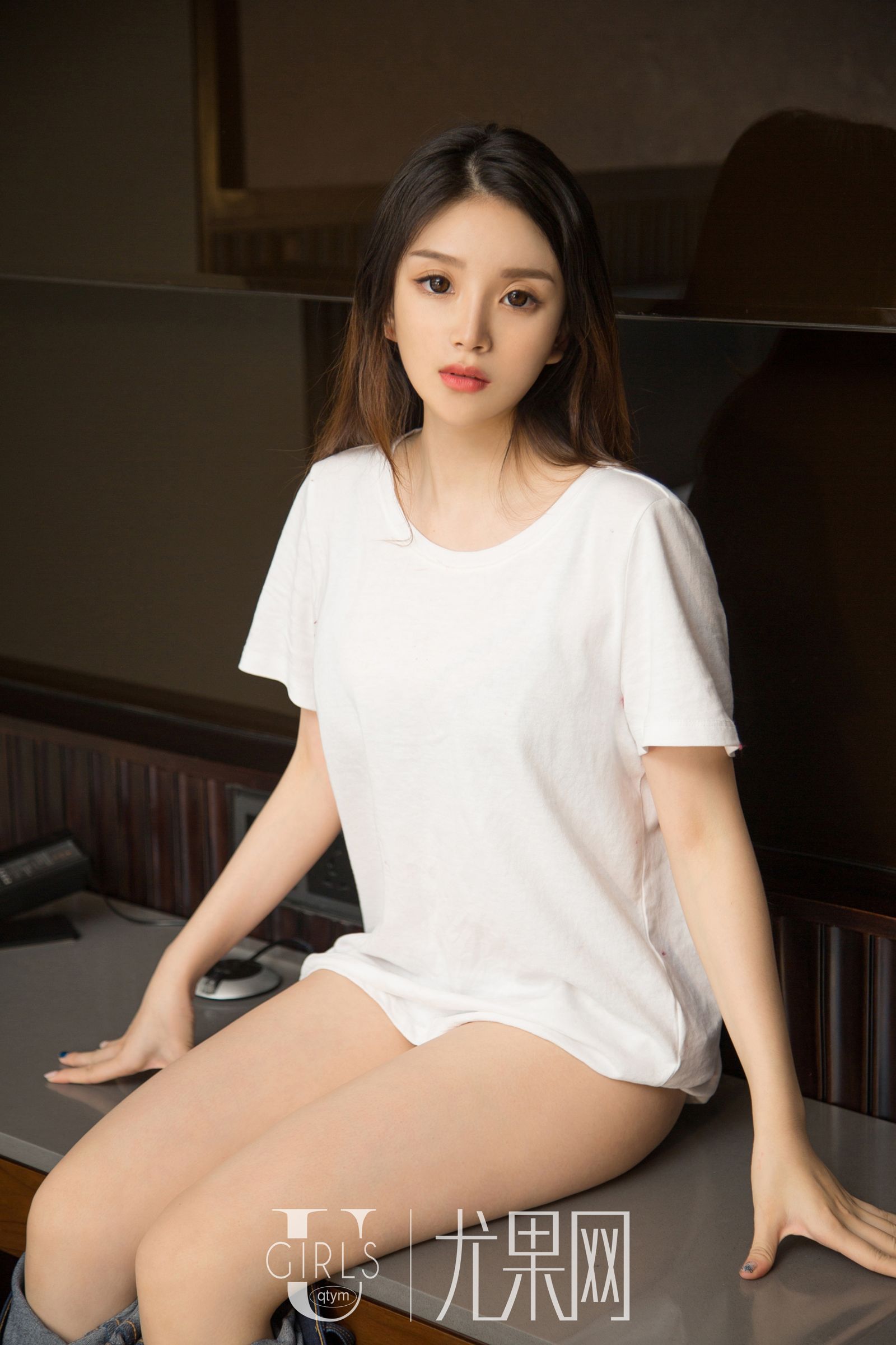 鲶鱼系少女脸Mina 充满灵气玲珑小巧