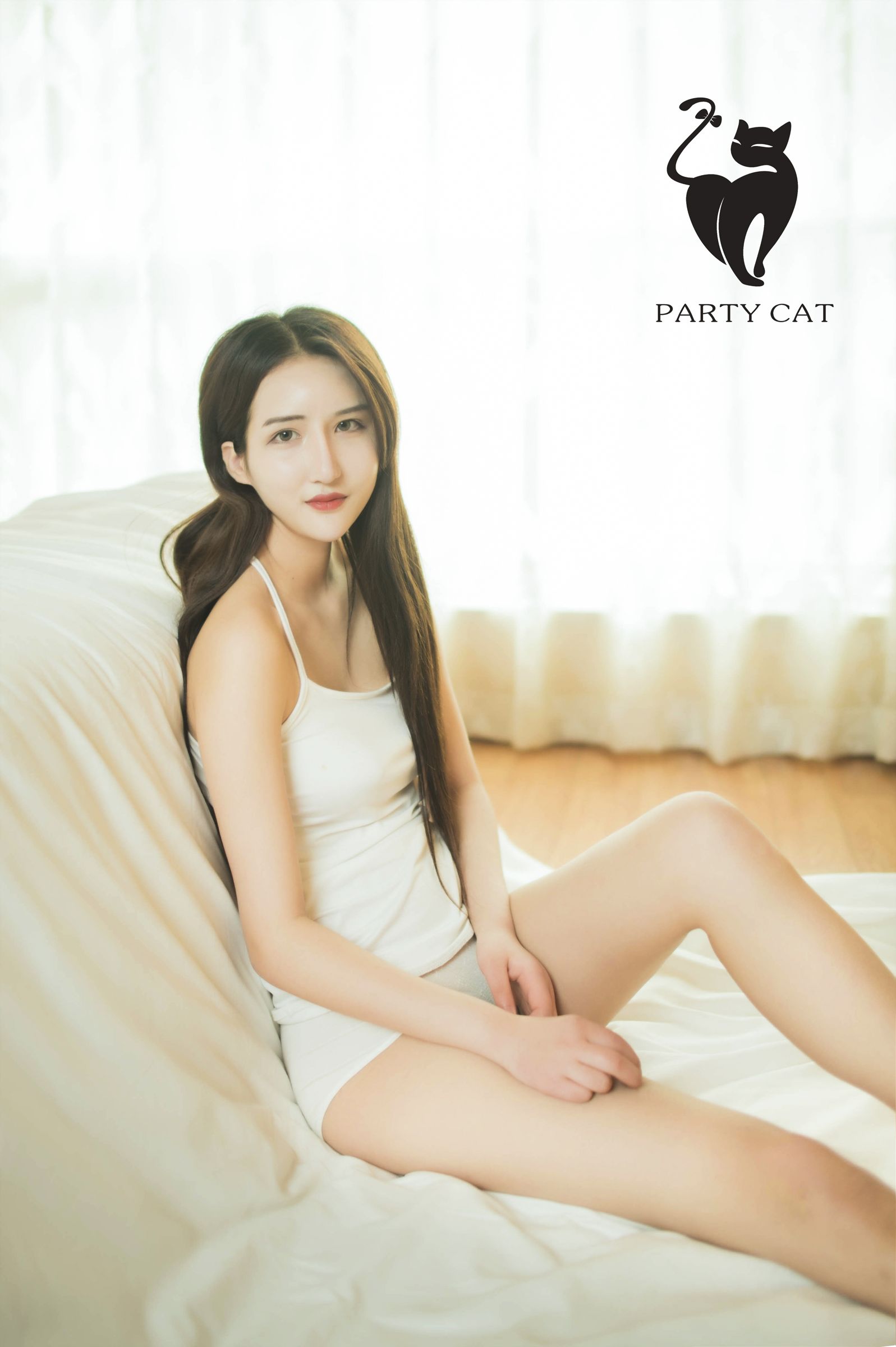 文琳- [PartyCat轰趴猫]高清写真图 No.012 温柔婉约 ​​​​