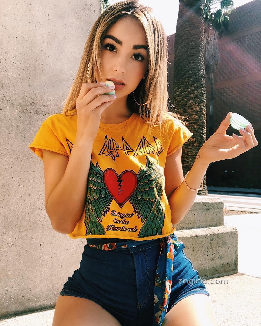 墨西哥美人CaELiKe 千万Youtuber女神
