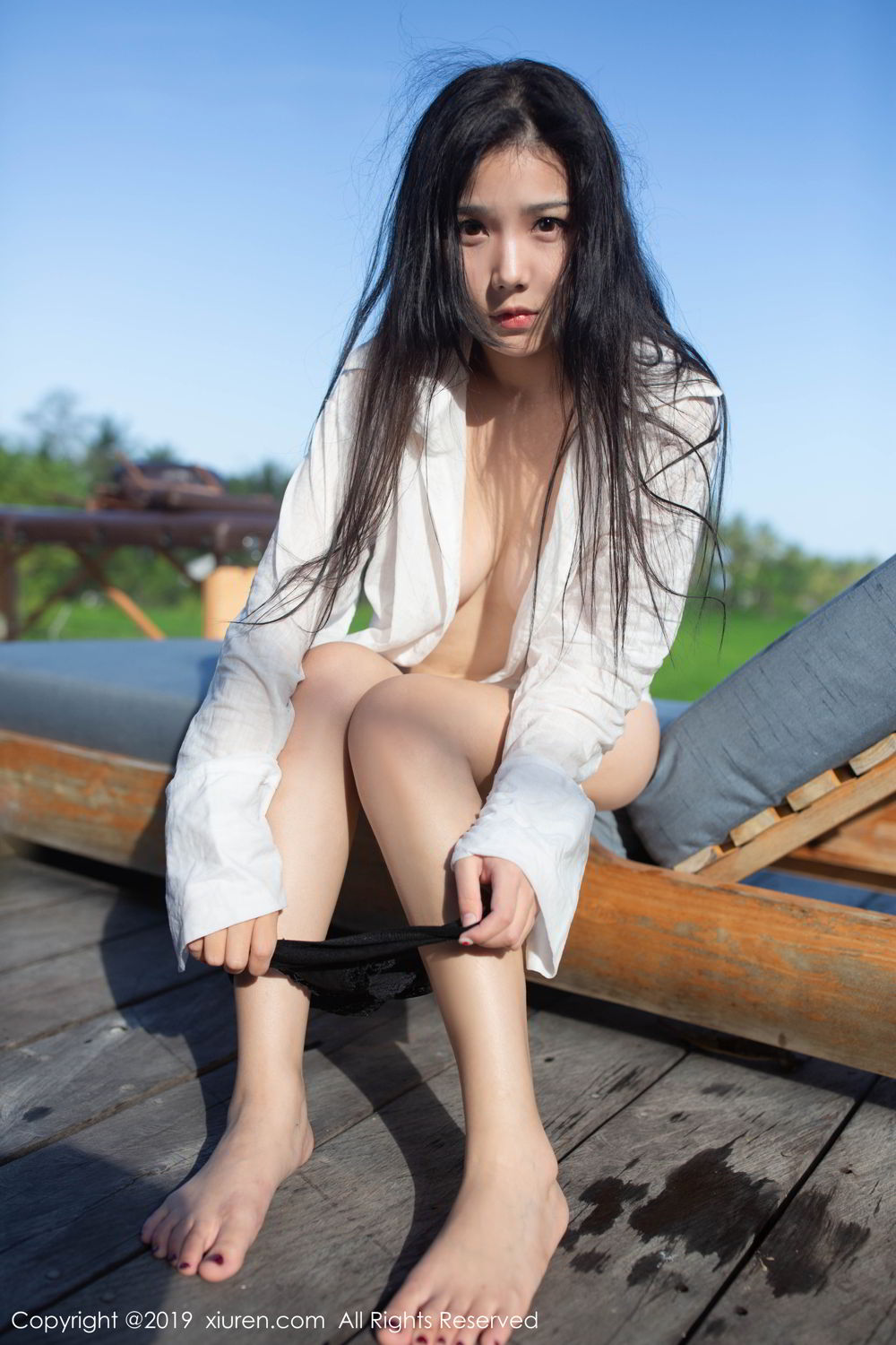 [XIUREN]高清写真图 2019.08.21 徐微微mia