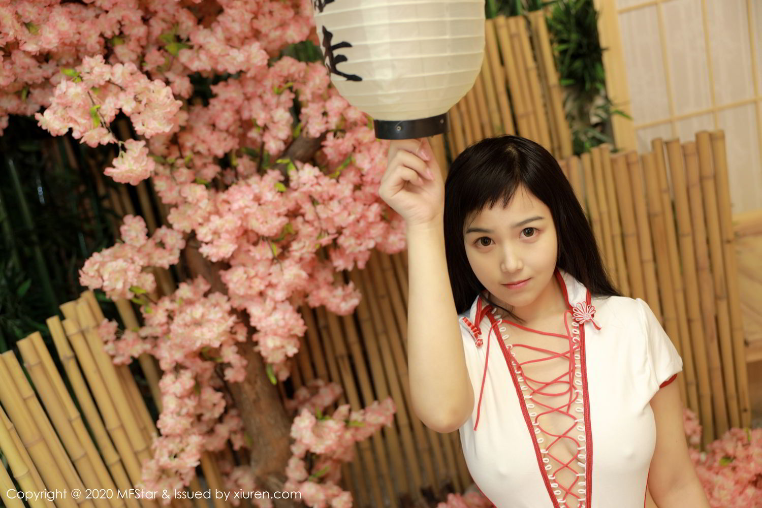[MFStar]高清写真图 2020.03.27 VOL.297 徐微微mia