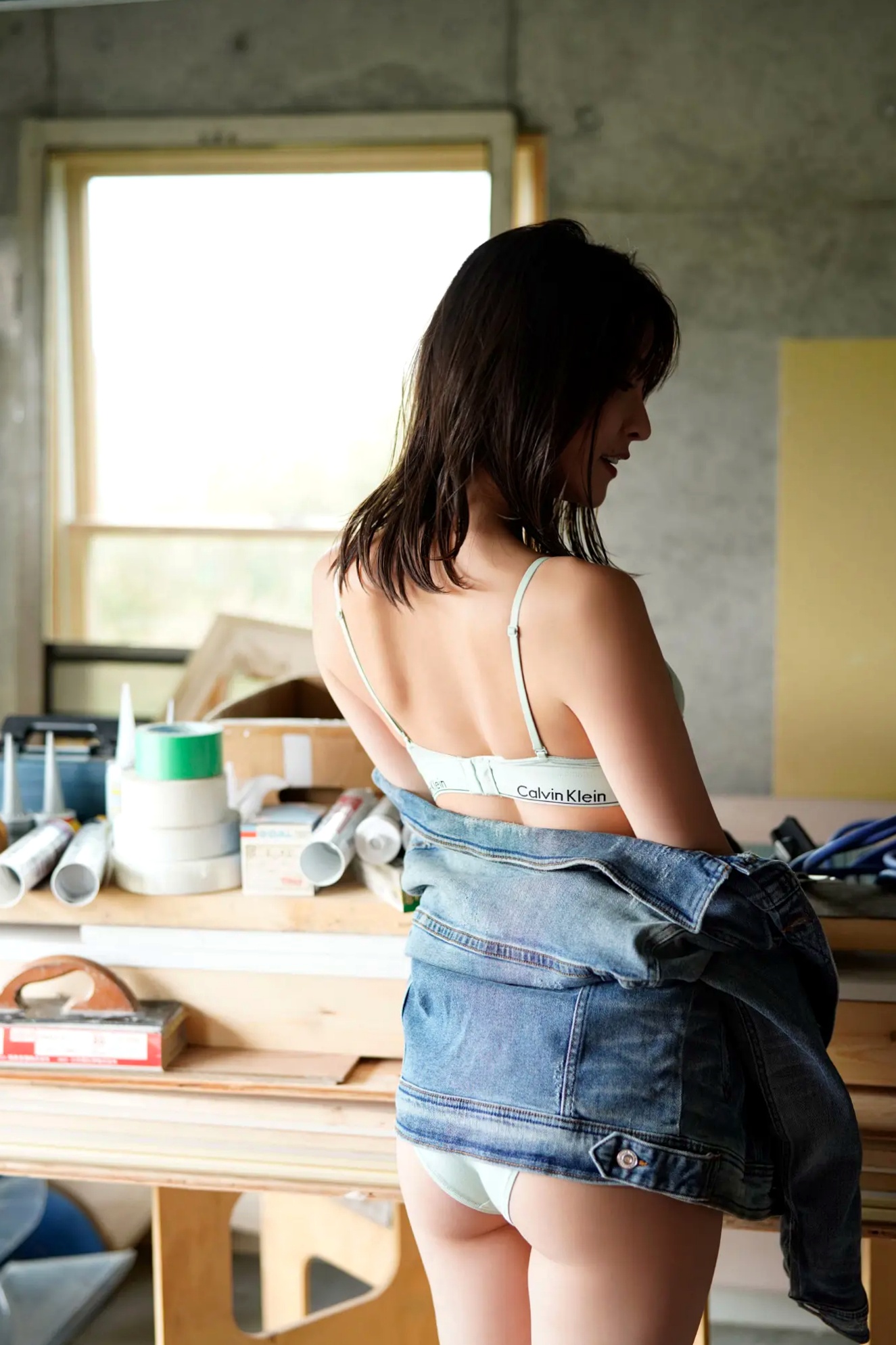 奈月セナ - たまゆら 春夏秋冬：精选私房写真，居家纯欲风格与火辣内衣造型，展现迷人御姐魅力