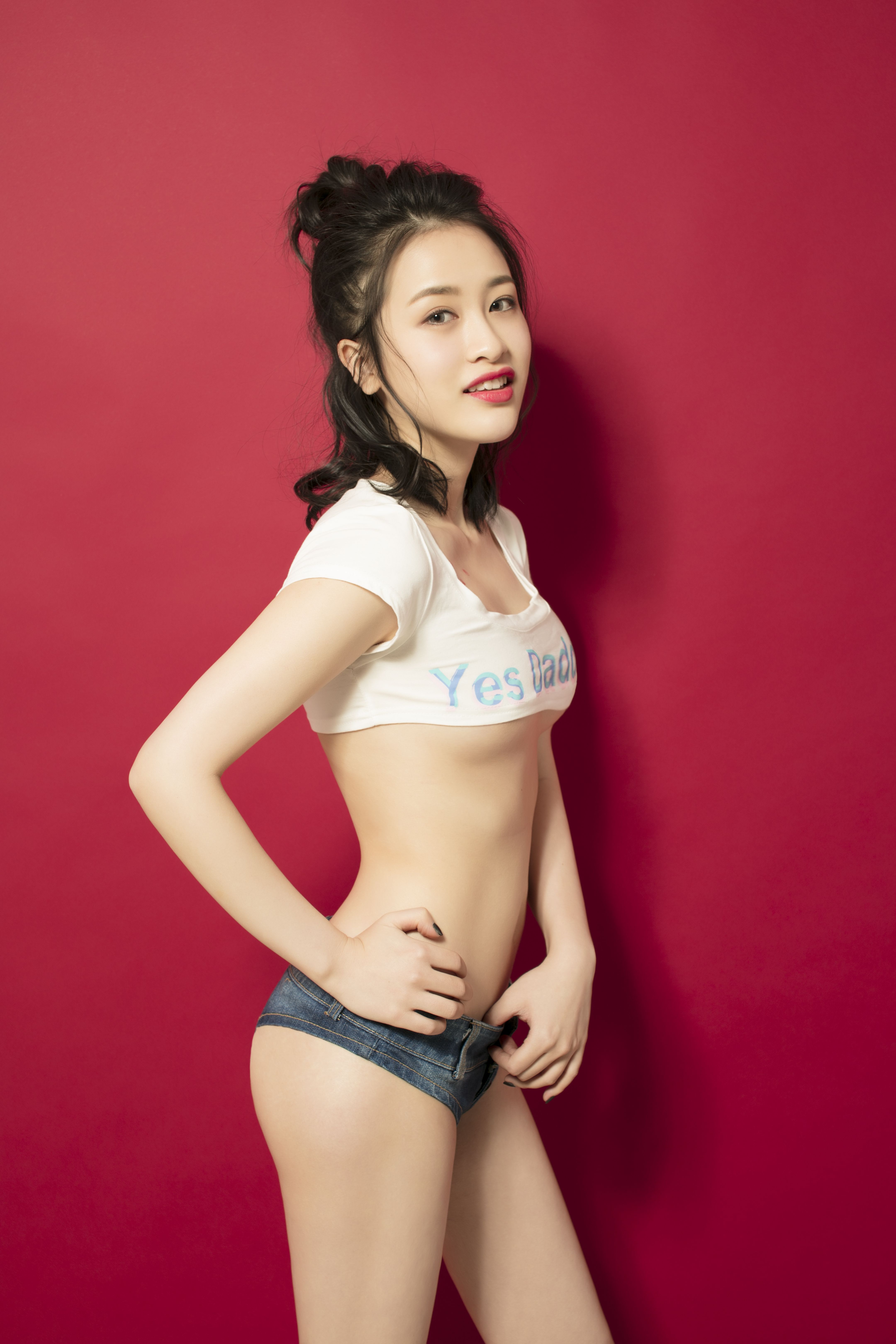 周茜- [露水TV]高清写真图 短衫牛仔裤