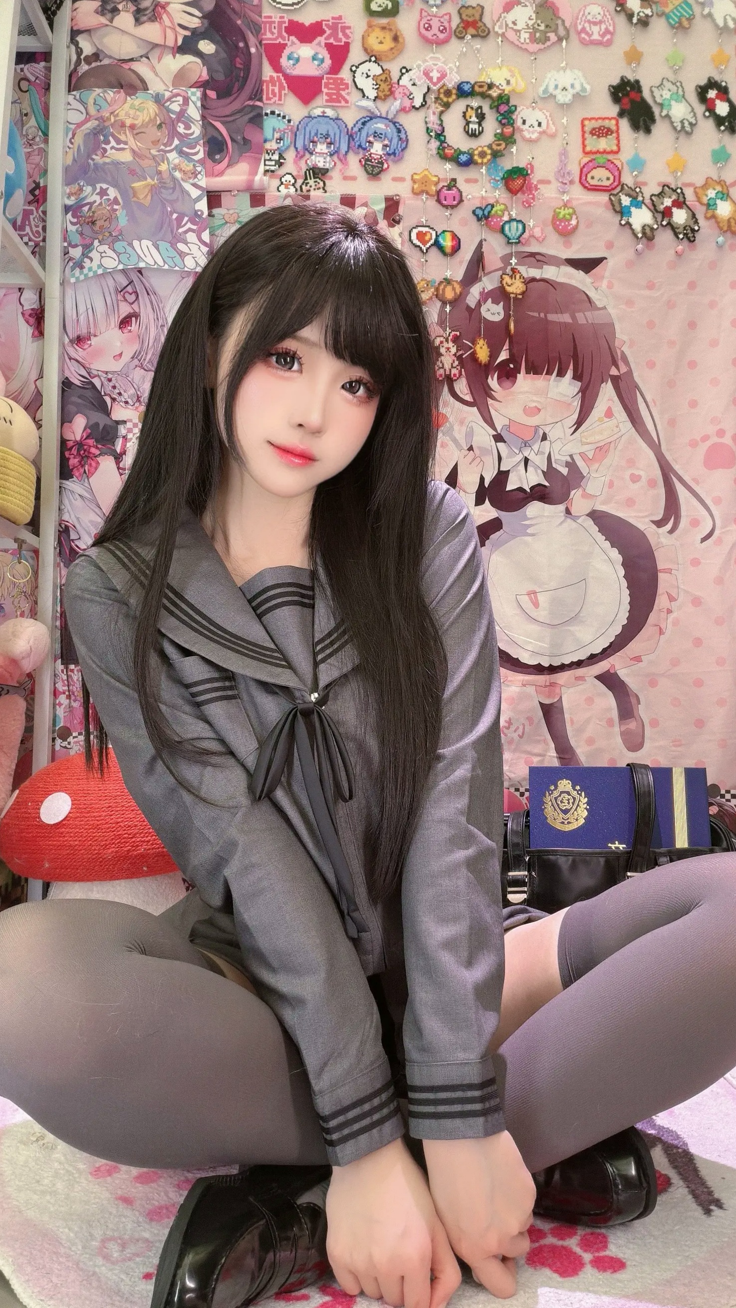 Gallery - miko酱ww 2026年04月订阅 [188P] 角色扮演制服诱惑私房美腿写真角色扮演制服私房照美腿诱惑气质 Miko酱女神私房照_秀色女神 - image 2