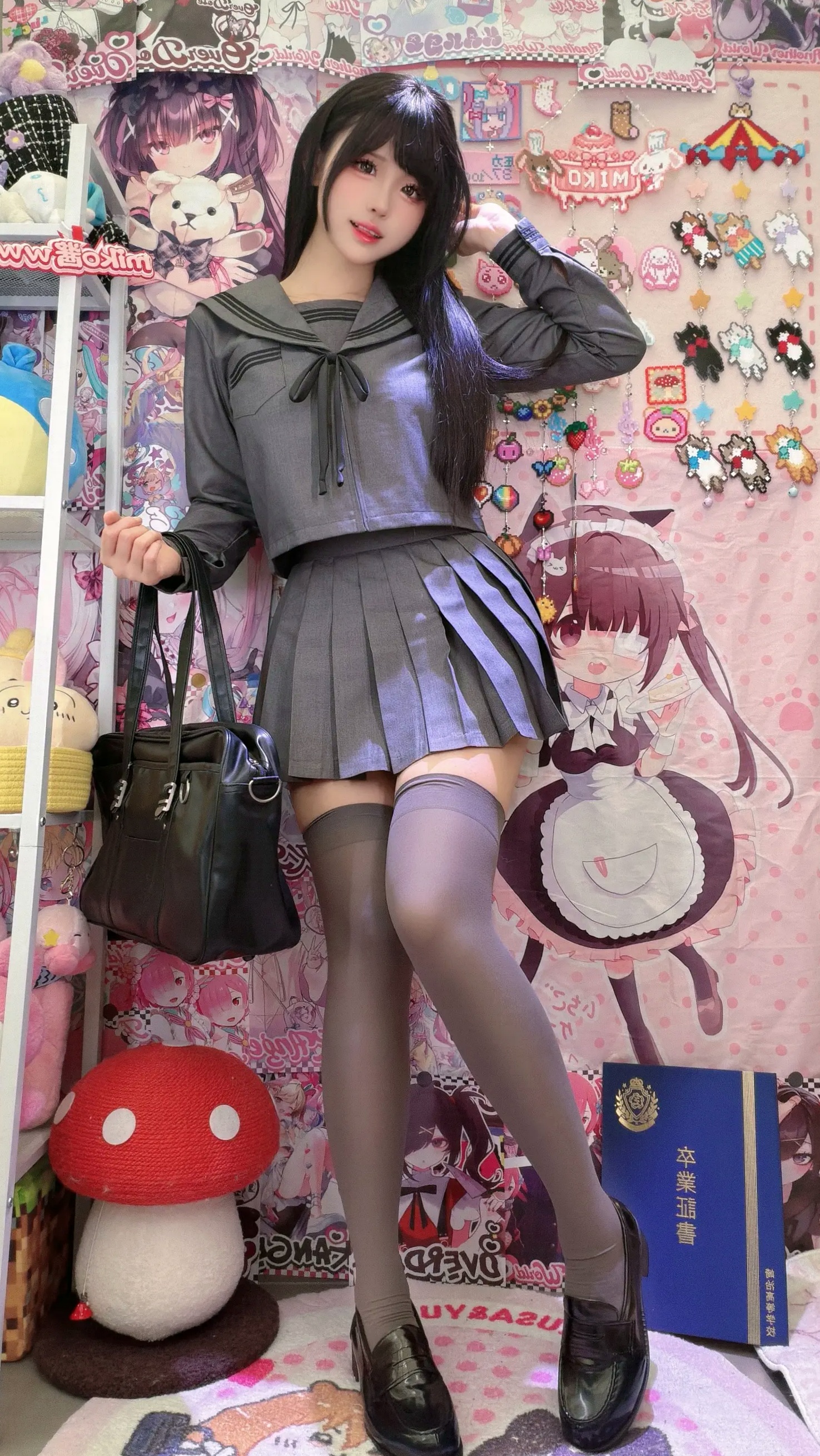 Gallery - miko酱ww 2026年04月订阅 [188P] 角色扮演制服诱惑私房美腿写真角色扮演制服私房照美腿诱惑气质 Miko酱女神私房照_秀色女神 - image 5