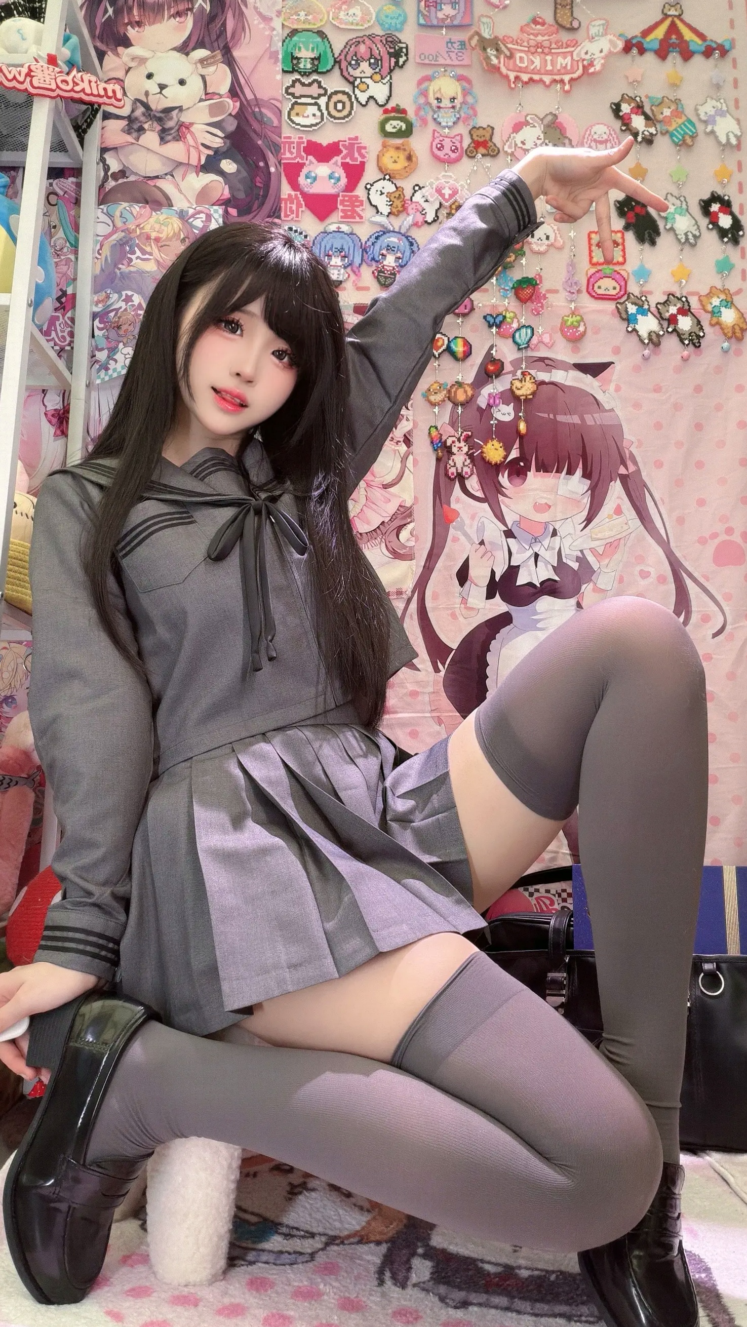 Gallery - miko酱ww 2026年04月订阅 [188P] 角色扮演制服诱惑私房美腿写真角色扮演制服私房照美腿诱惑气质 Miko酱女神私房照_秀色女神 - image 7