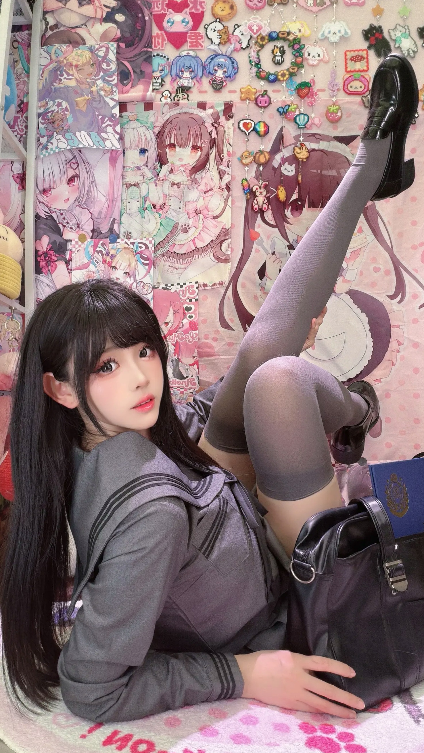 Gallery - miko酱ww 2026年04月订阅 [188P] 角色扮演制服诱惑私房美腿写真角色扮演制服私房照美腿诱惑气质 Miko酱女神私房照_秀色女神 - image 8