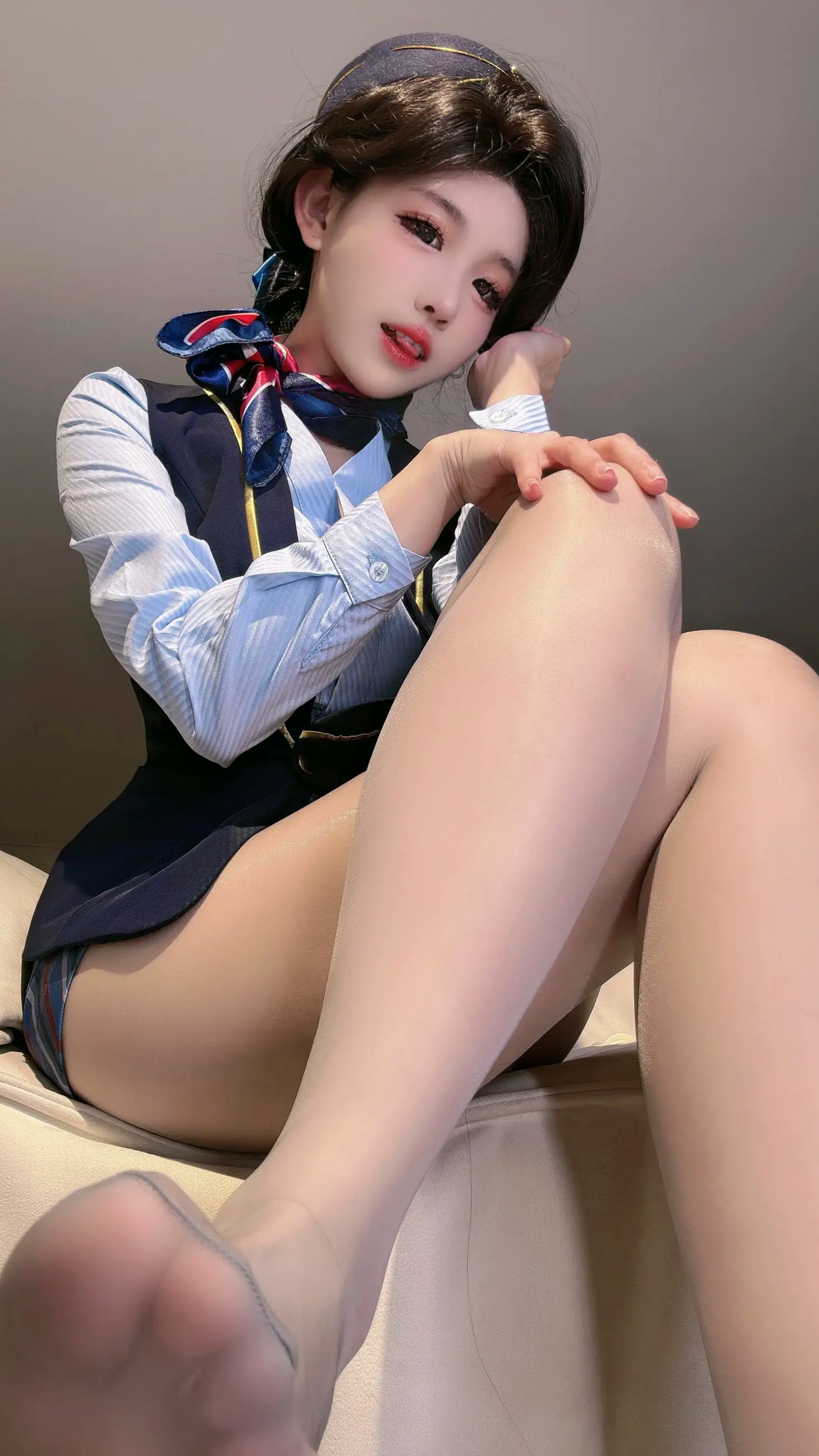 miko酱ww 2026年04月订阅 [188P] 角色扮演制服诱惑私房美腿写真