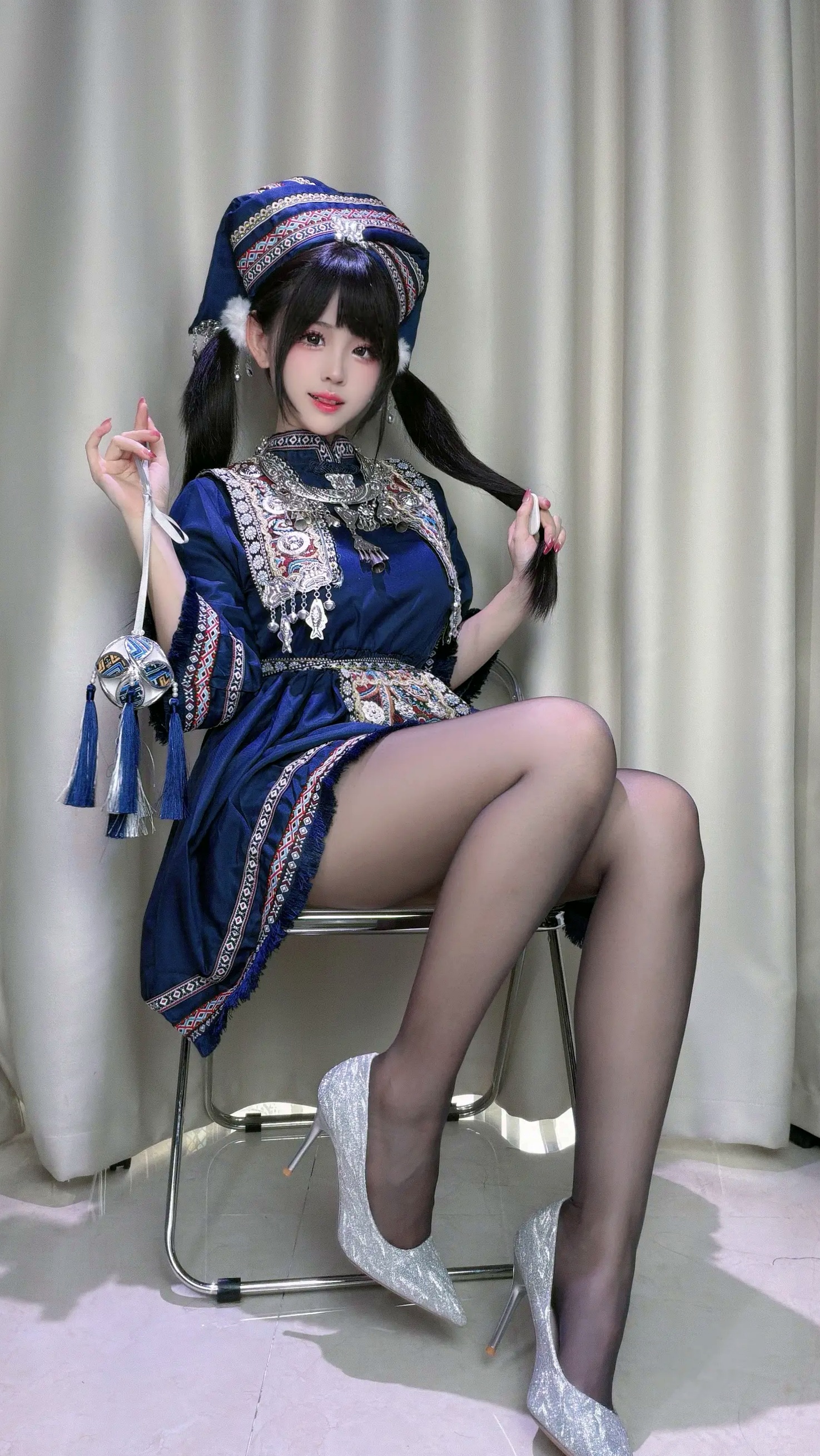 miko酱ww 2026年04月订阅 [188P] 角色扮演制服诱惑私房美腿写真