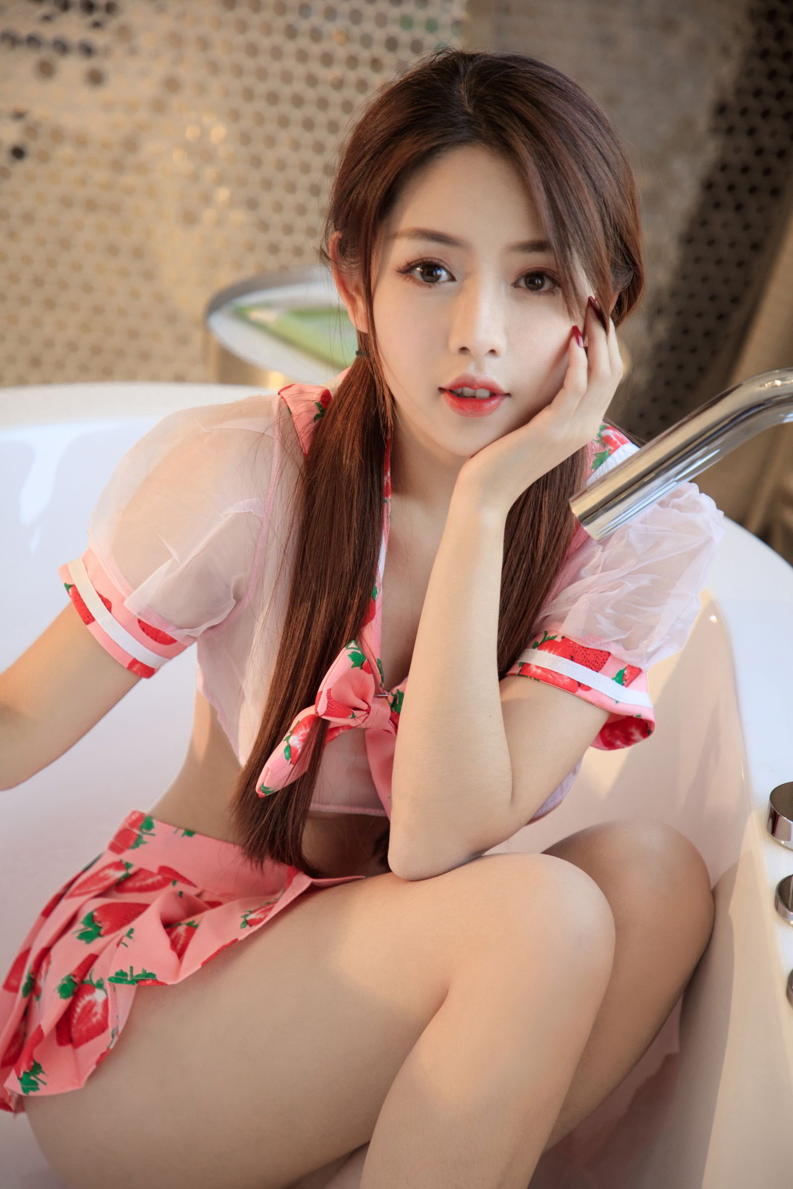 [Ugirls尤果网]高清写真图 第424期 美替