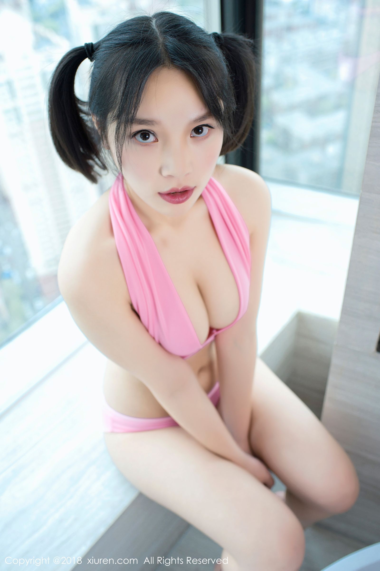 日系童颜美女小纯子 黑色蕾丝半透明学生