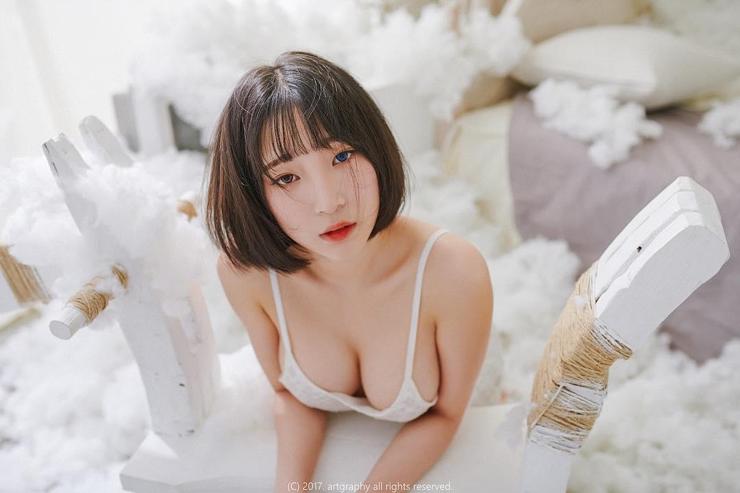 姜仁卿- 空灵系短发正妹私房照