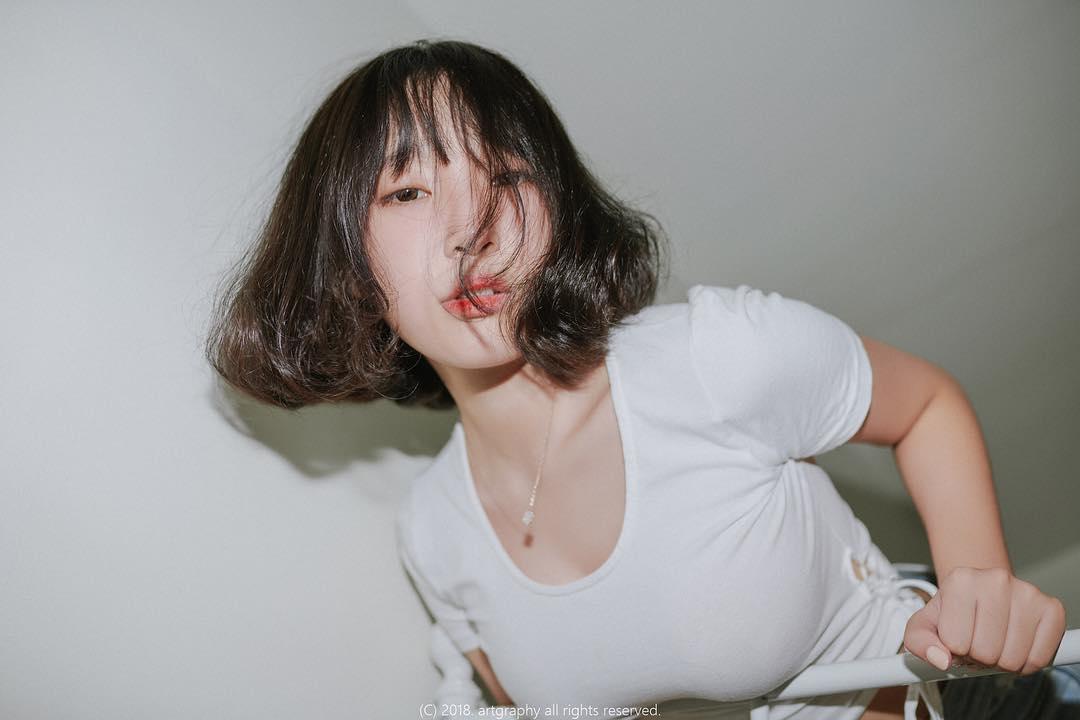 姜仁卿- 空灵系短发正妹私房照