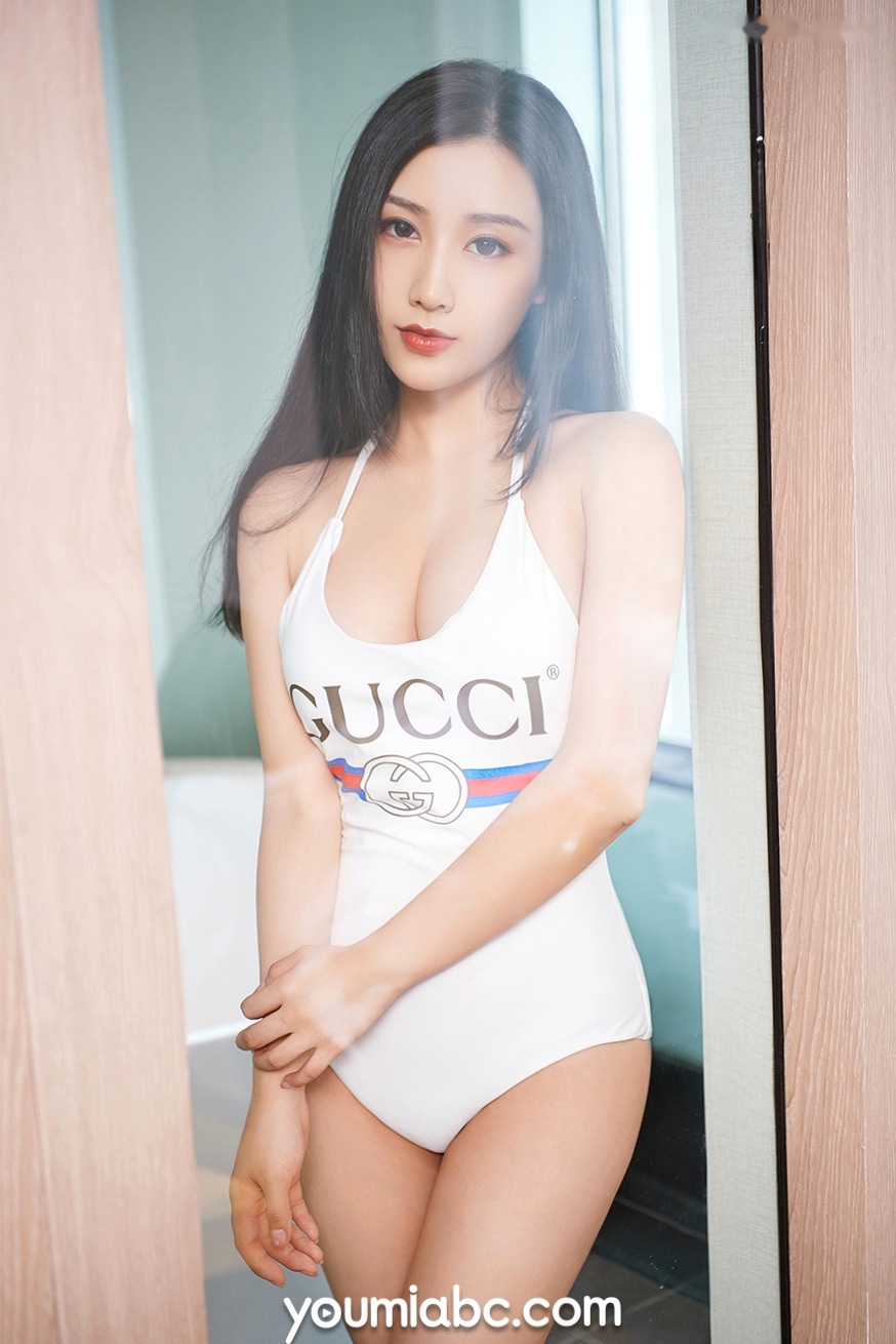 Gallery - YouMi尤蜜-2019.12.02-小仙-《绝色佳人》室内家居诱惑写真，清纯背带裤展现曼妙身材，极致动人尤蜜荟 - Chiness Model 性感诱惑私房照白嫩 小仙女神私房照_秀色女神 - image 2