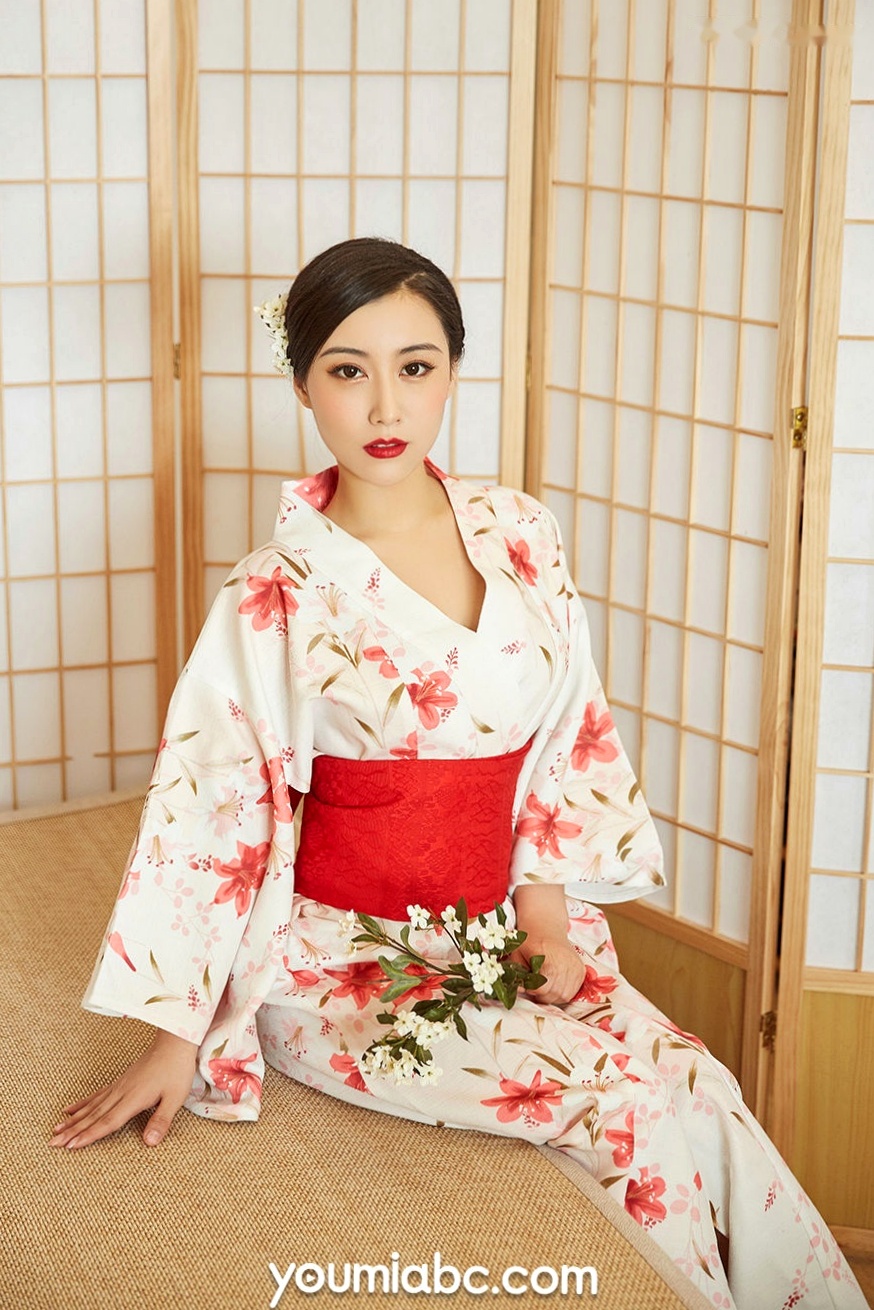 Gallery - YouMi尤蜜-小仙《和风小娇娘》：性感美女私房照，日系和服与蕾丝内衣诱惑，展现白皙丰满曲线，精品佳作。尤蜜荟 - Chiness Model 性感私房照内衣诱惑 小仙女神私房照_秀色女神 - image 1