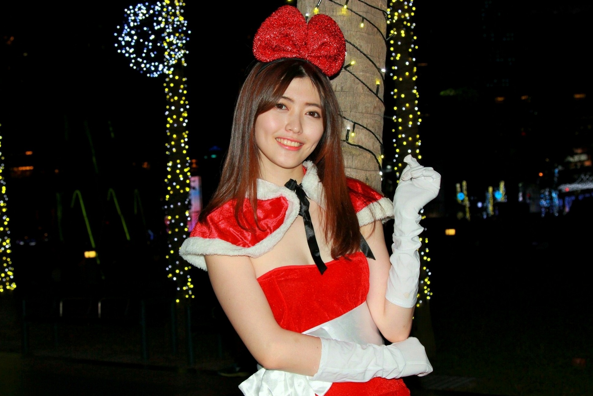 Gallery - 台湾正妹黄品瑄《板桥耶诞城夜拍》圣诞装束与冬日街拍美腿写真集台湾户外街拍美腿清新 薛薛Brindy女神私房照_秀色女神 - image 49