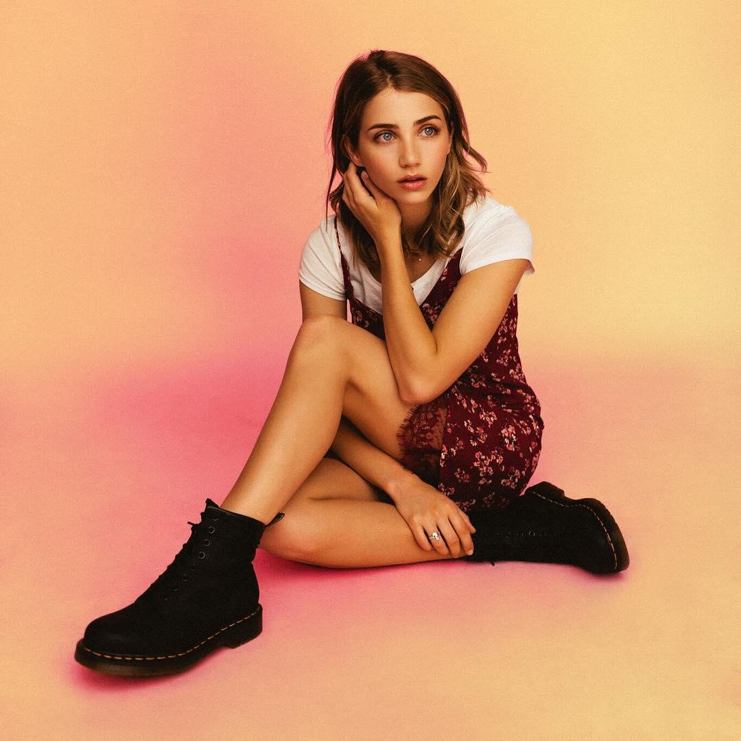 Emily Rudd- 漂亮小姐姐私房照
