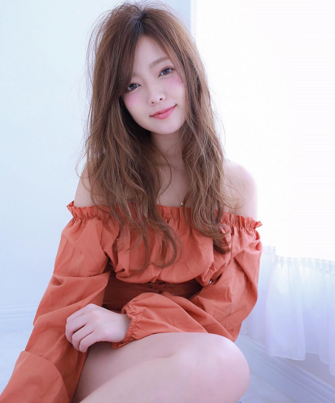 やっちん- 甜美长相搭上饱满欧派激发你的荷尔蒙