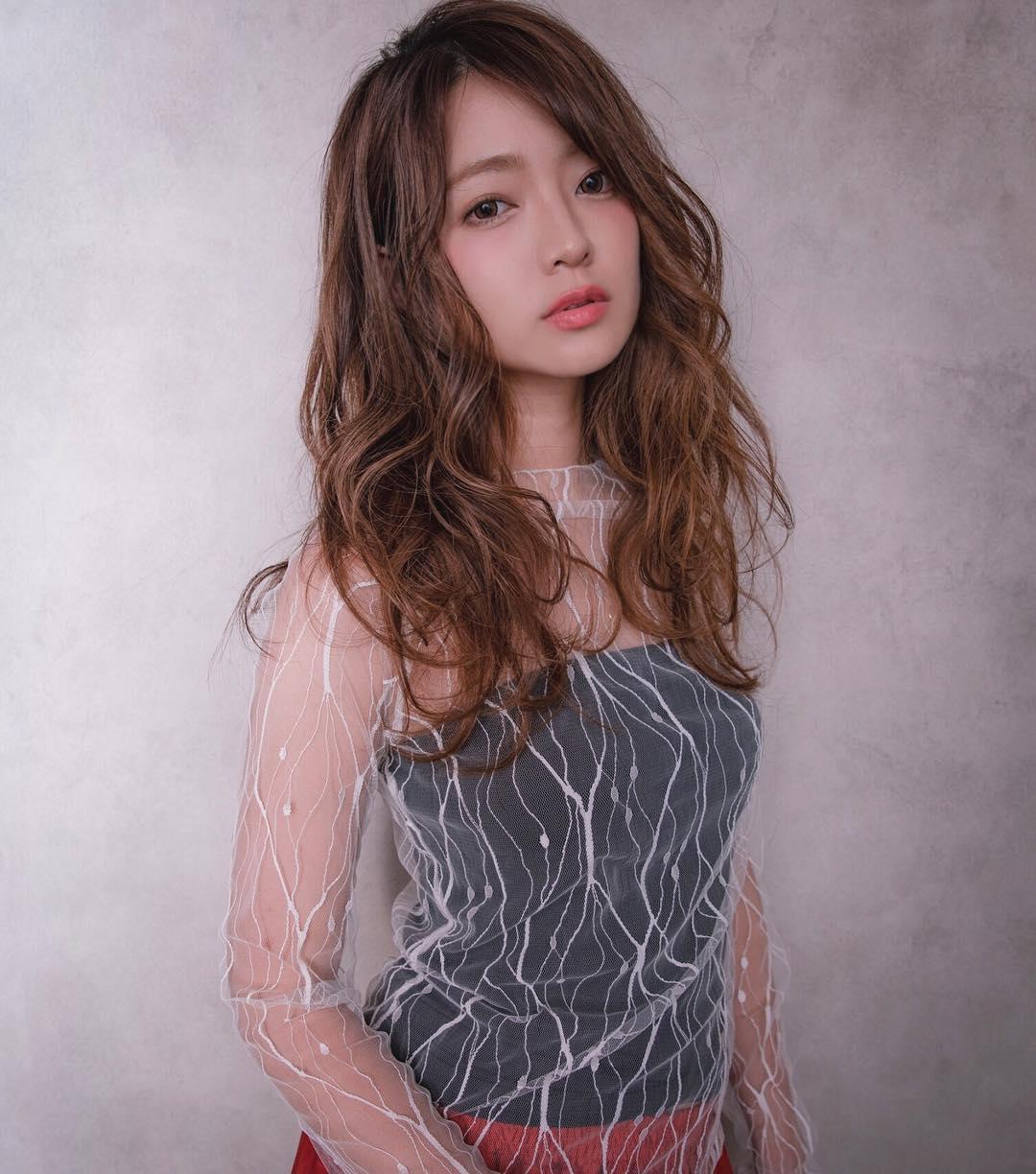 やっちん- 甜美长相搭上饱满欧派激发你的荷尔蒙