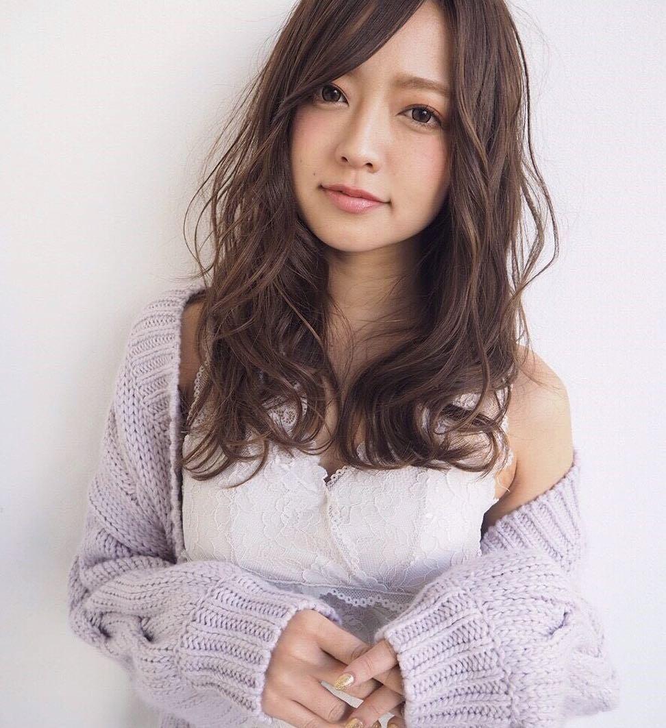 やっちん- 甜美长相搭上饱满欧派激发你的荷尔蒙