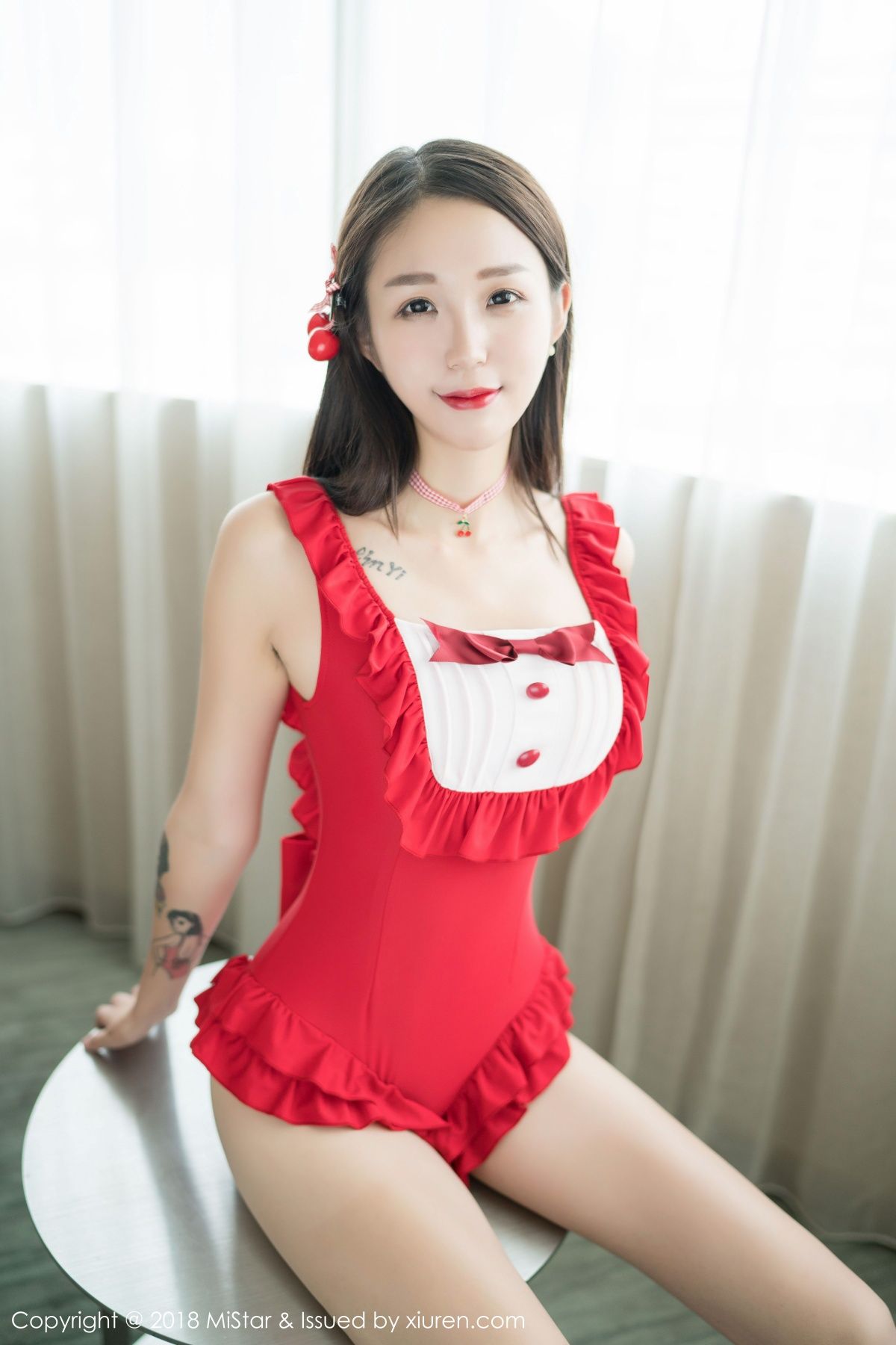 新人模特白沫 红色喜庆内衣