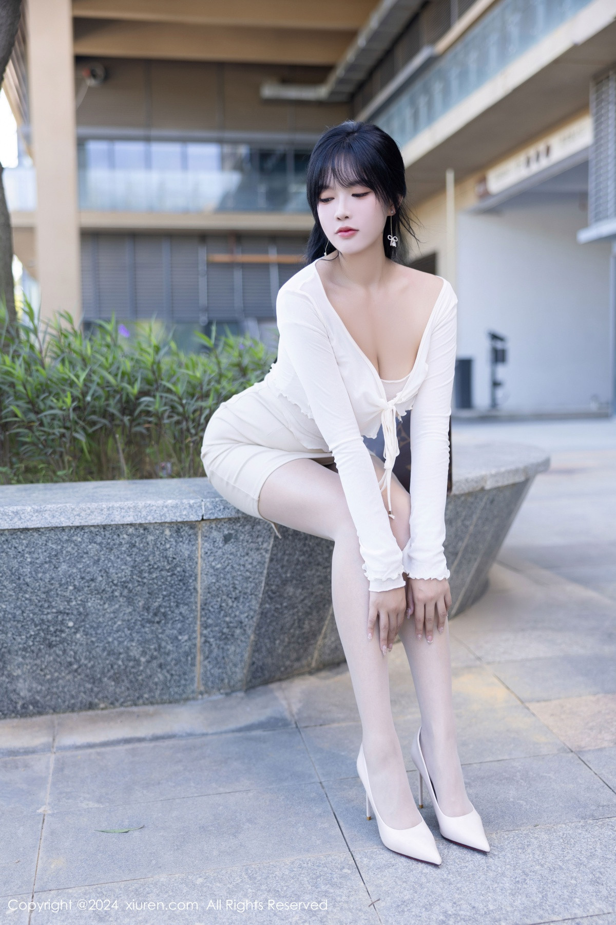 [XiuRen]高清写真图 2024.10.21 No.9320 娜比 美腿丝袜