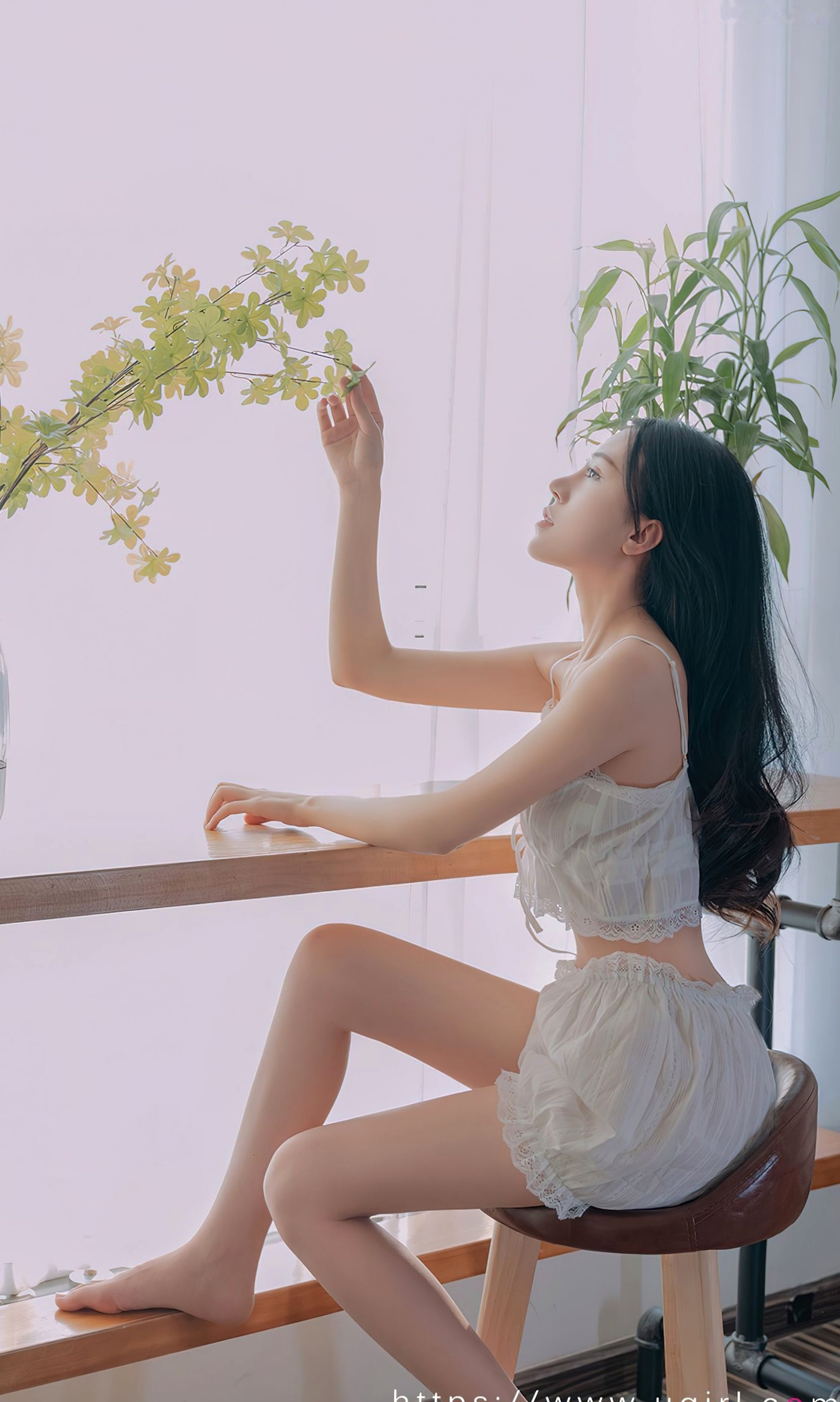 Gallery - 尤果圈 - Chiness Model -茯苓《春心》私房写真，清纯少女居家风格，轻柔蕾丝家居服清新治愈，温柔慵懒尽显爱尤物 - Love Beauty 清新私房照治愈系家居尤果网 - Chiness Model  茯苓女神私房照_秀色女神 - image 9