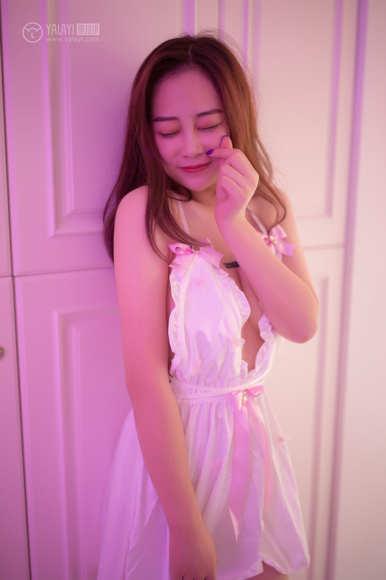 [YALAYI雅拉伊]高清写真图 2018.10.12 No.088 紫色情迷 香香橙子