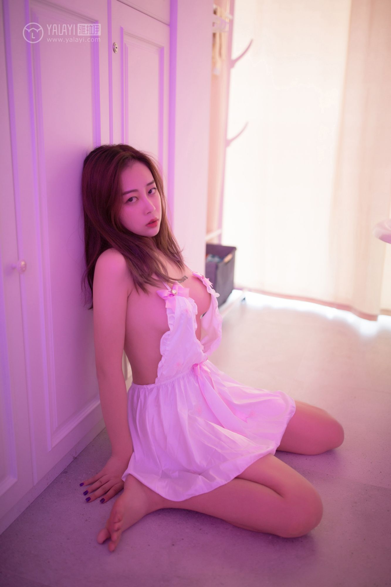 [YALAYI雅拉伊]高清写真图 2018.10.12 No.088 紫色情迷 香香橙子