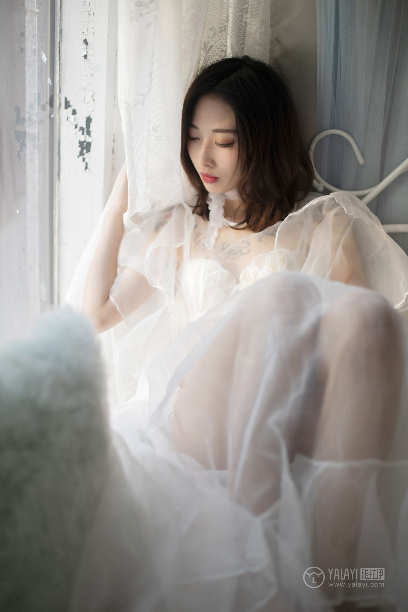 [YALAYI雅拉伊]高清写真图 2019.02.17 No.188 蕾丝浅笑 佳佳