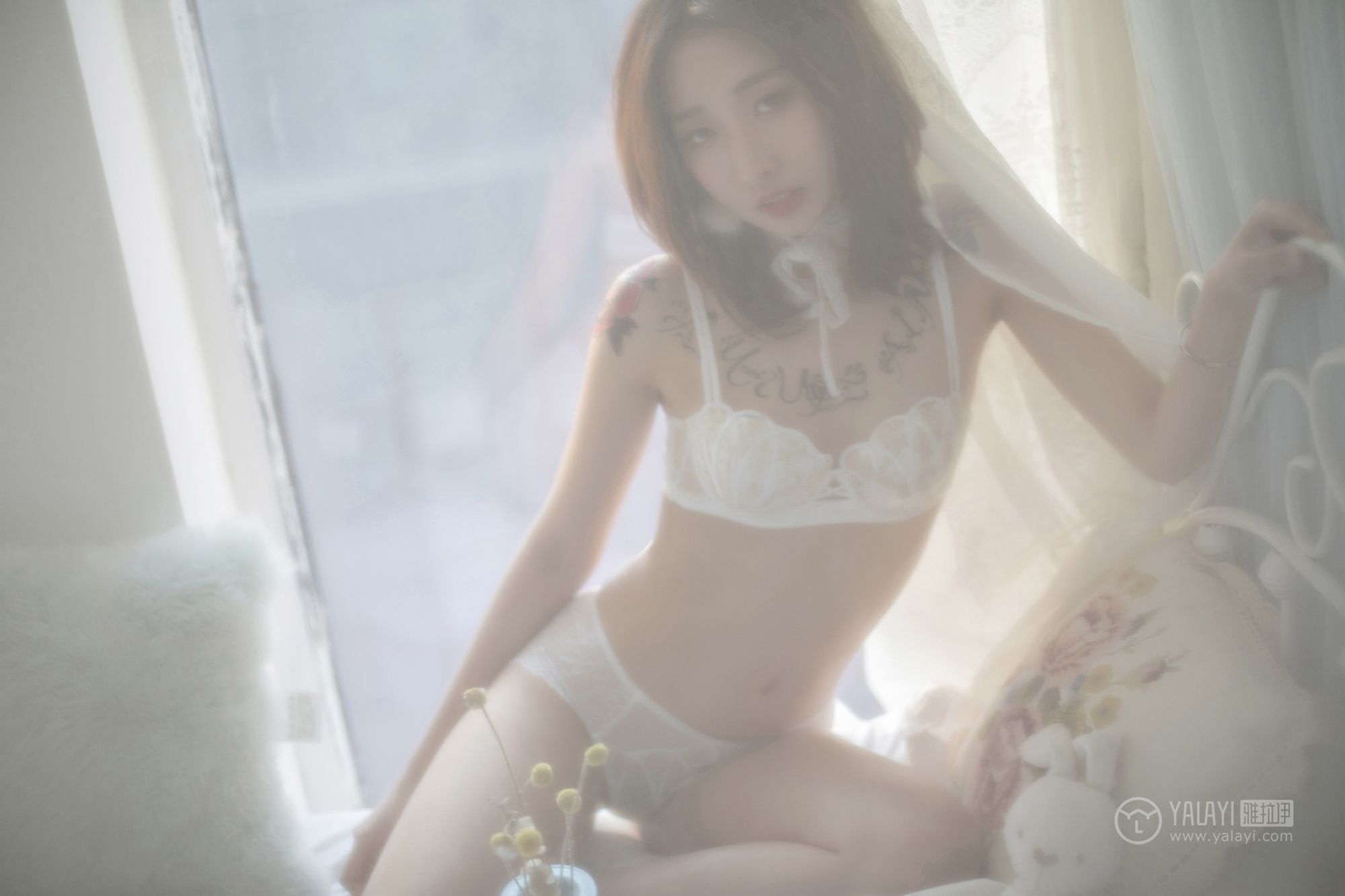[YALAYI雅拉伊]高清写真图 2019.02.17 No.188 蕾丝浅笑 佳佳