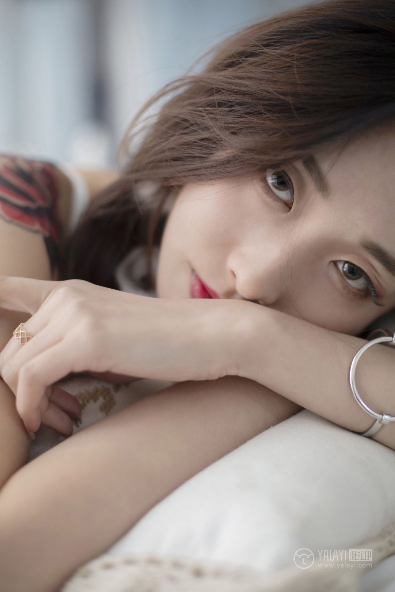 [YALAYI雅拉伊]高清写真图 2019.02.17 No.188 蕾丝浅笑 佳佳