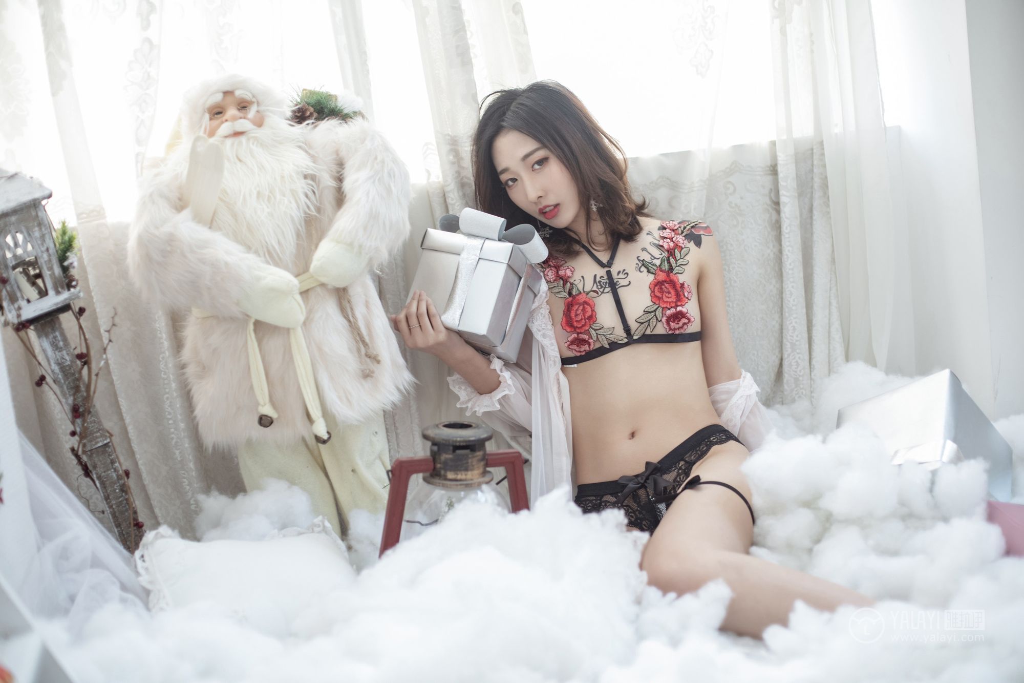 [YALAYI雅拉伊]高清写真图 2019.03.10 No.207 田园春梦 佳佳