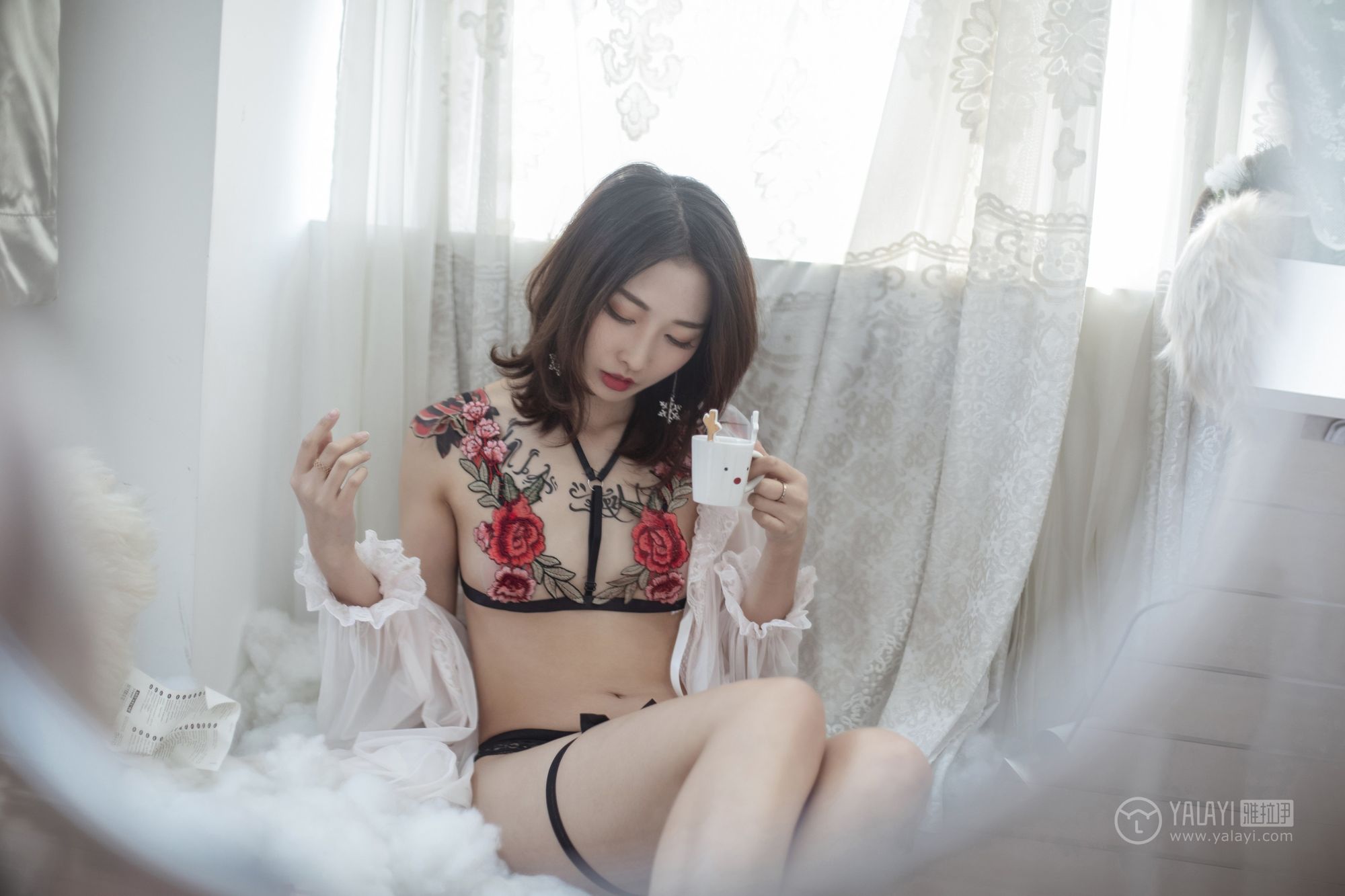 [YALAYI雅拉伊]高清写真图 2019.03.10 No.207 田园春梦 佳佳