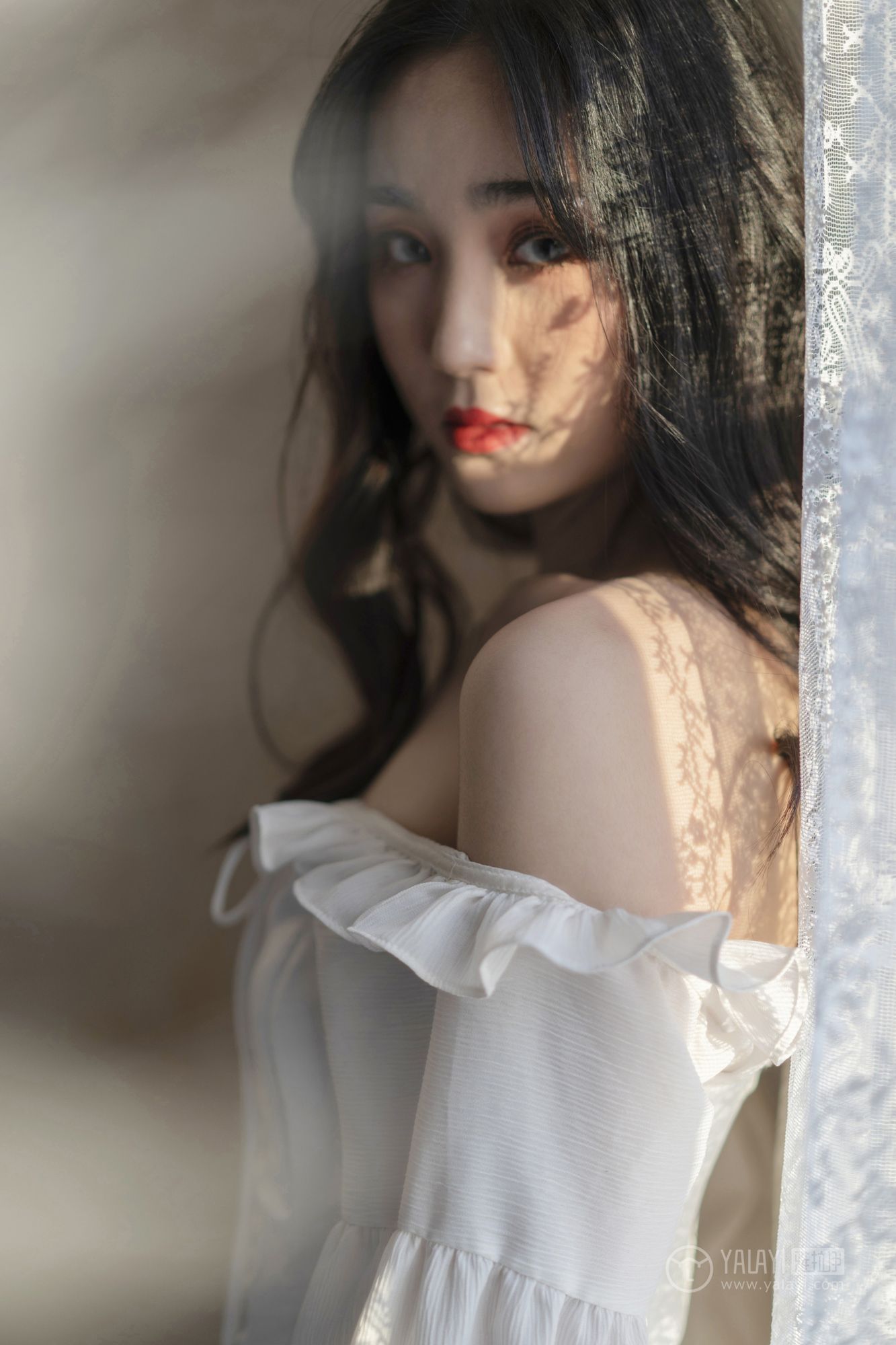 [YALAYI雅拉伊]高清写真图 2019.01.16 Vol.168 画中伊人 项兴咏