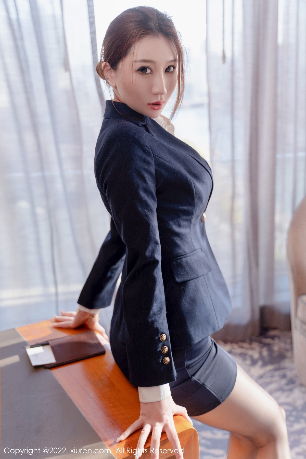 [XiuRen]高清写真图 2022.11.28 No.5918 顾乔楠Cora 制服黑丝