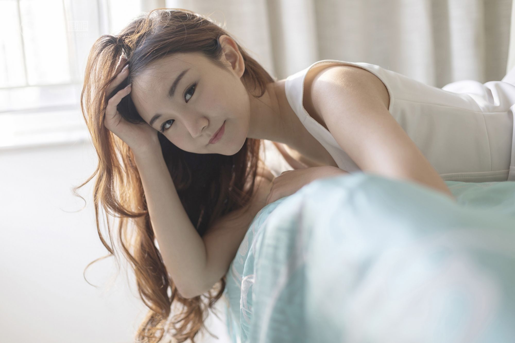 [YALAYI雅拉伊]高清写真图 2019.03.13 No.212 白色星期六 丁煊彤