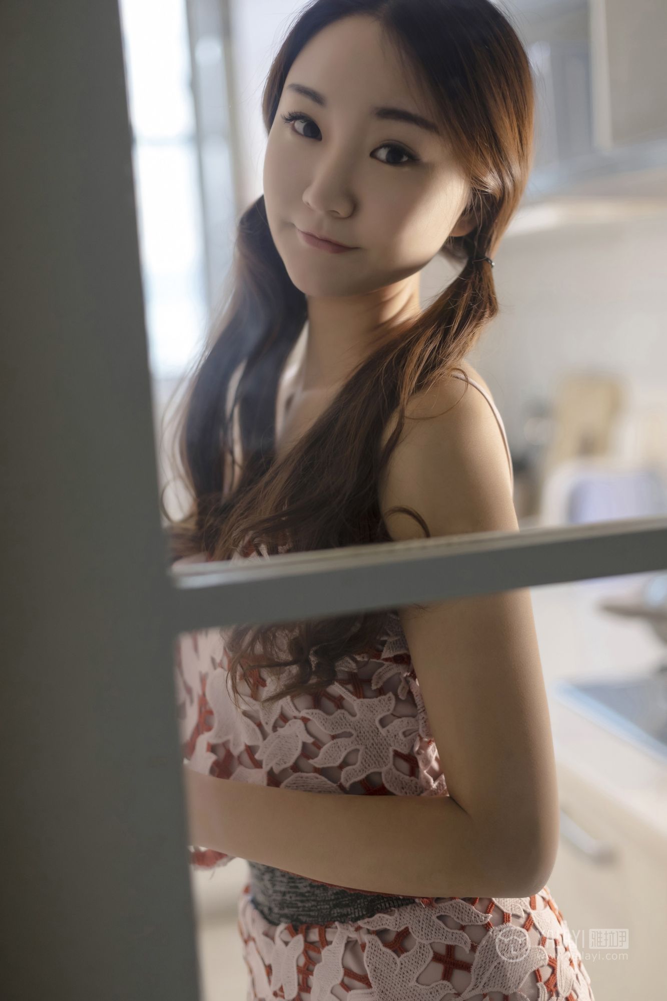 [YALAYI雅拉伊]高清写真图 2019.04.01 No.231 贤妻 吴小蹈