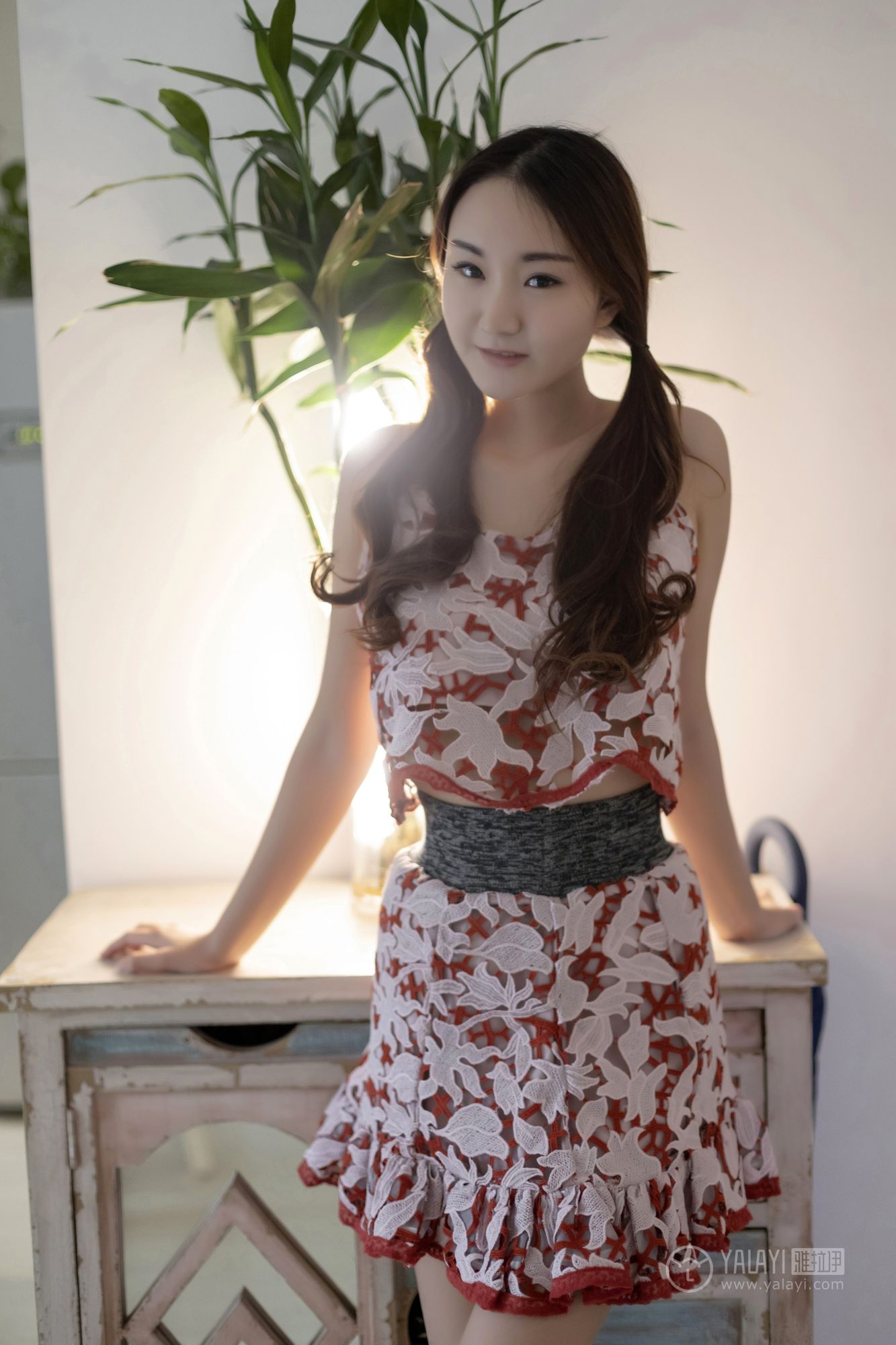 [YALAYI雅拉伊]高清写真图 2019.04.01 No.231 贤妻 吴小蹈