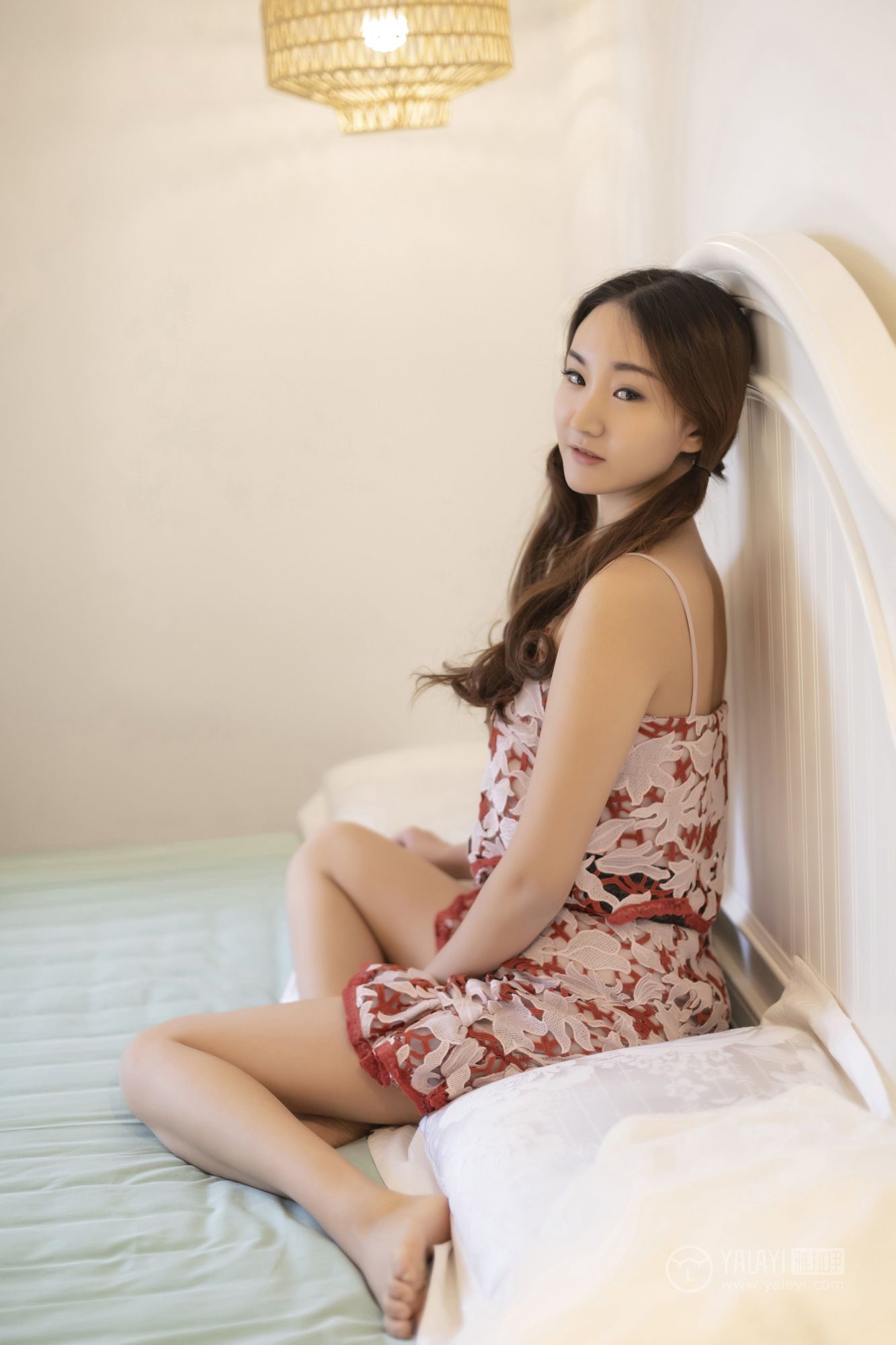 [YALAYI雅拉伊]高清写真图 2019.04.01 No.231 贤妻 吴小蹈