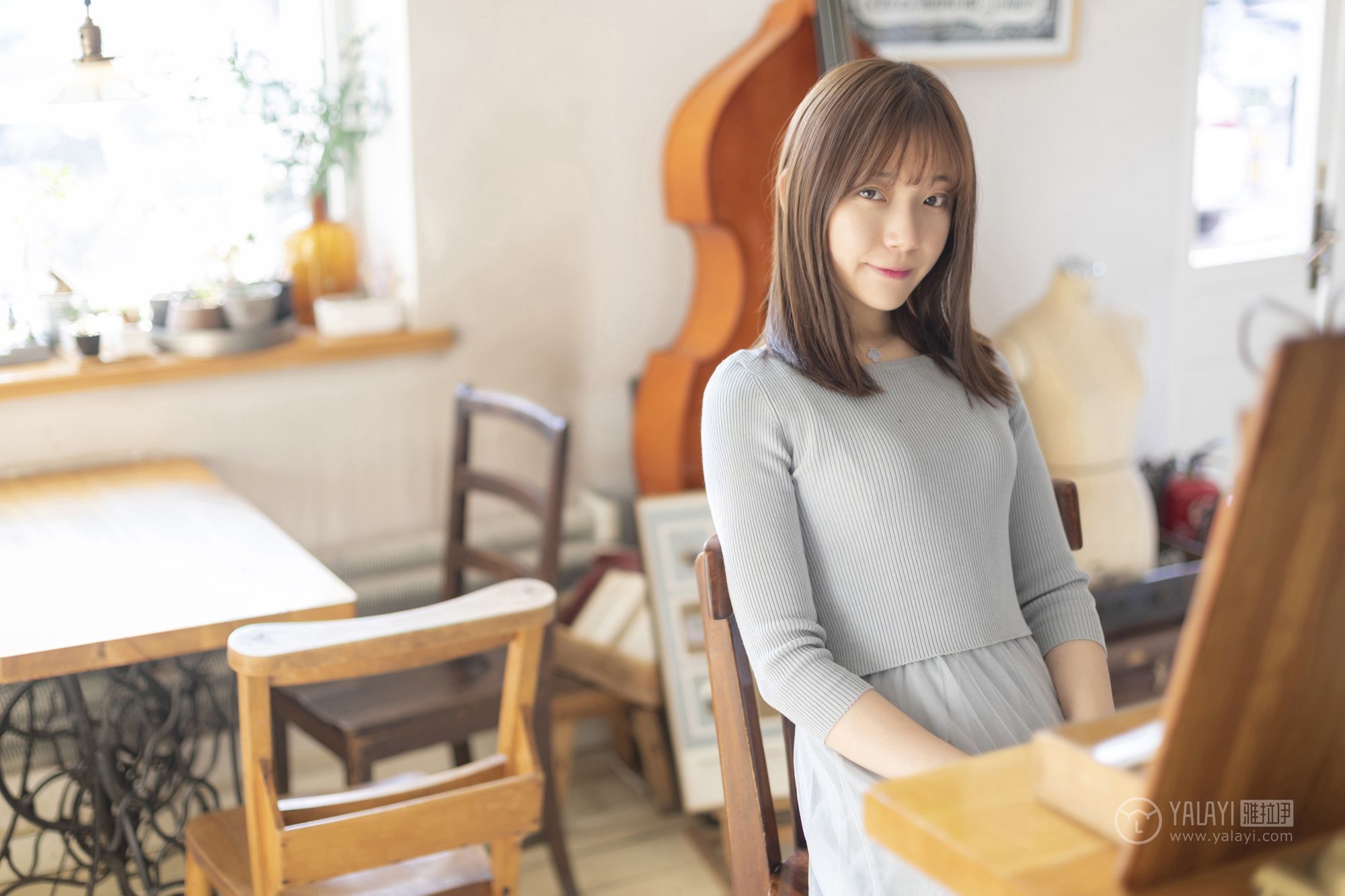 [YALAYI雅拉伊]高清写真图 2019.04.19 No.249 看着你玩 刘开心