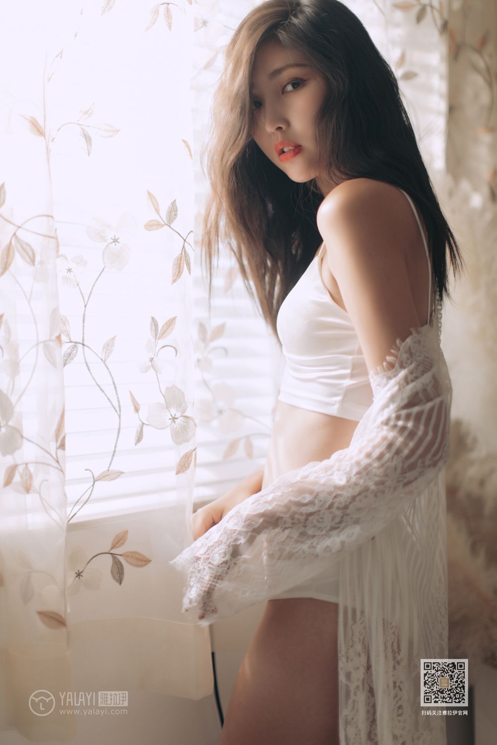 [YALAYI雅拉伊]高清写真图 2019.10.08 No.423 好想告诉你 仓儿