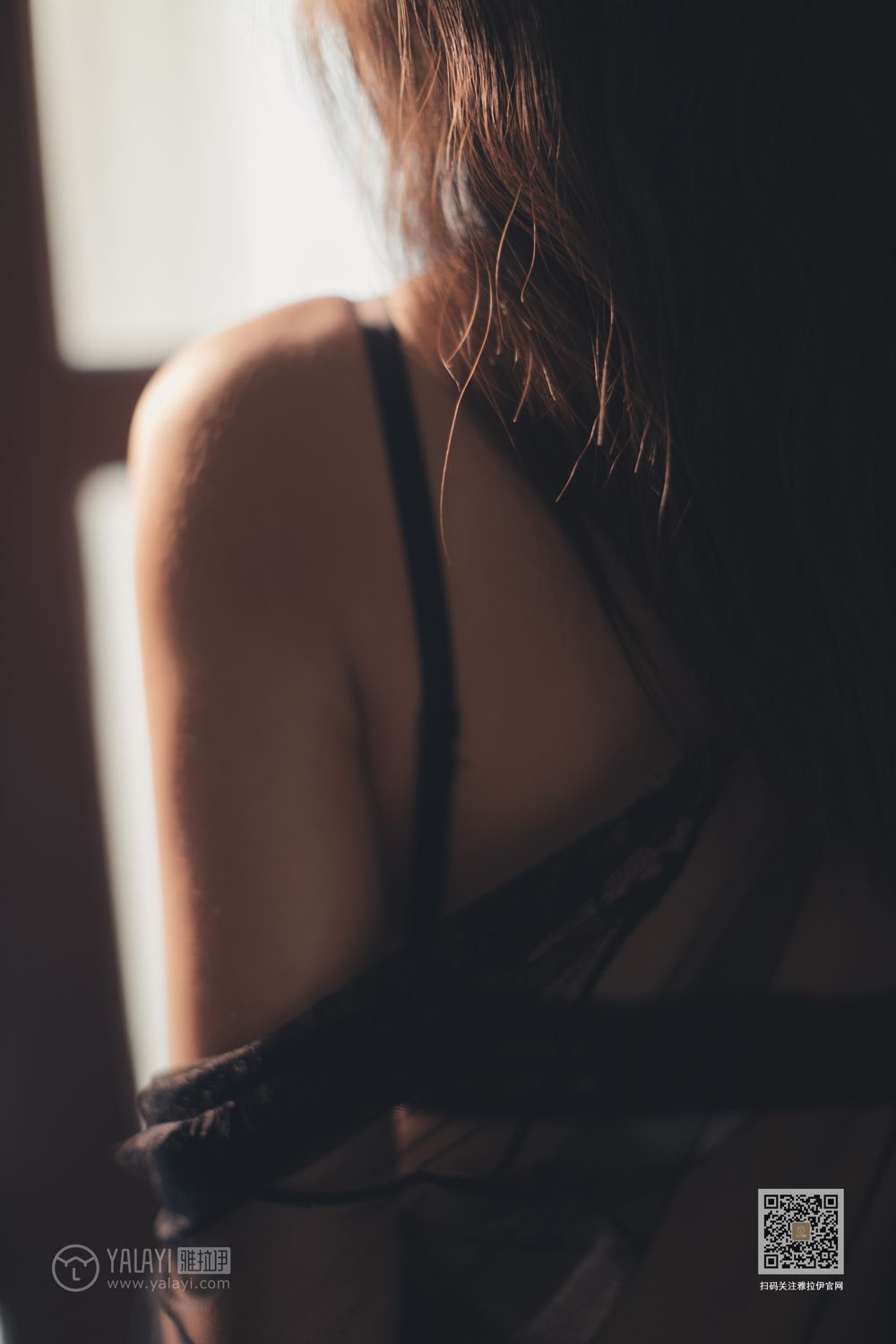 [YALAYI雅拉伊]高清写真图 2019.11.24 No.470 秋色满房 仓儿