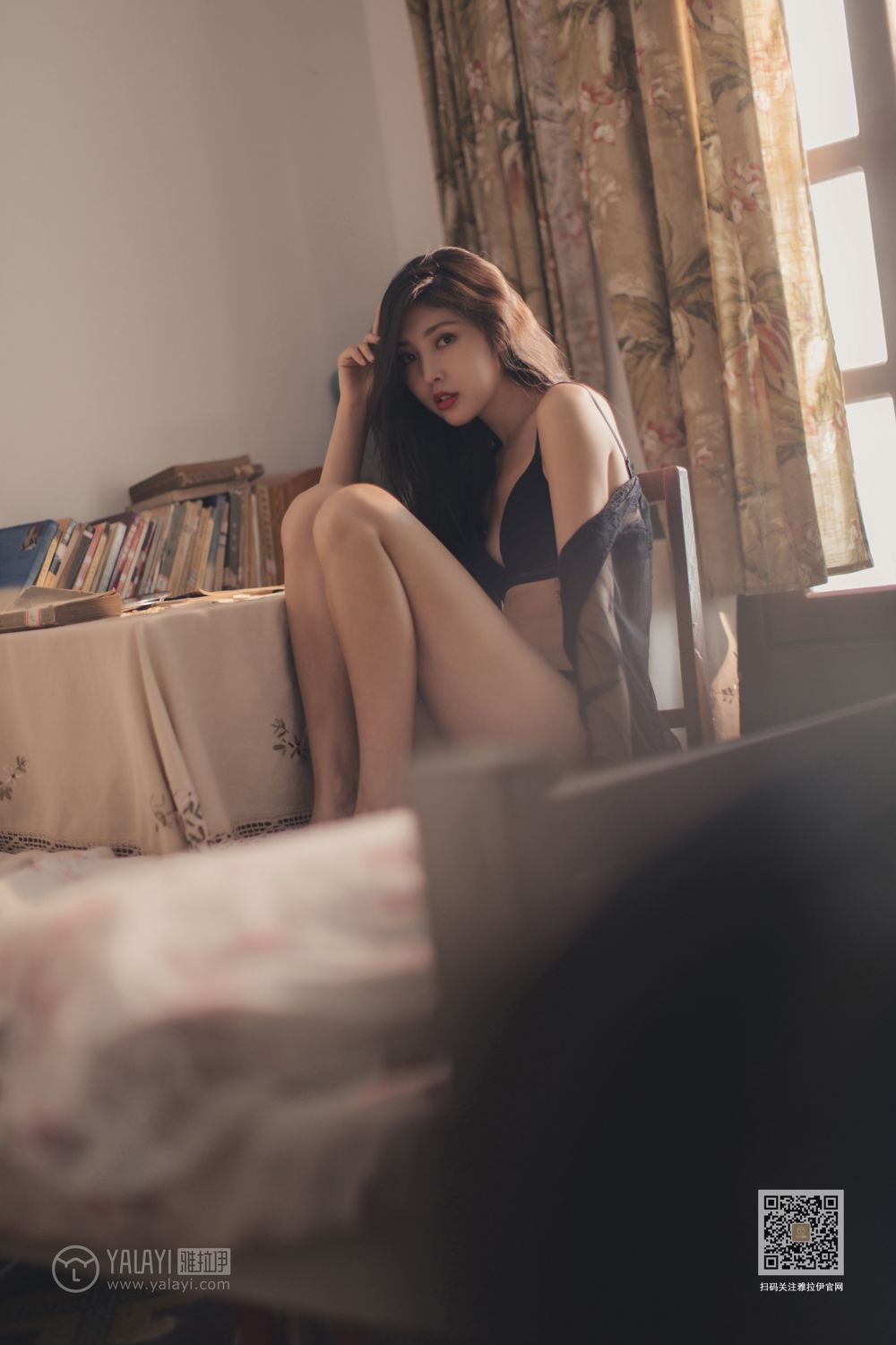 [YALAYI雅拉伊]高清写真图 2019.11.24 No.470 秋色满房 仓儿