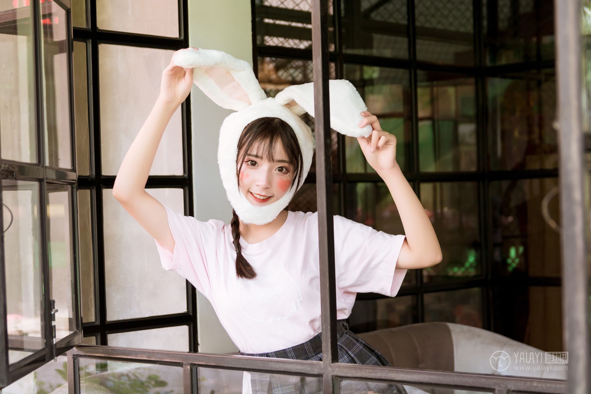 [YALAYI雅拉伊]高清写真图 2019.04.20 No.251 小兔子乖乖 阿橙